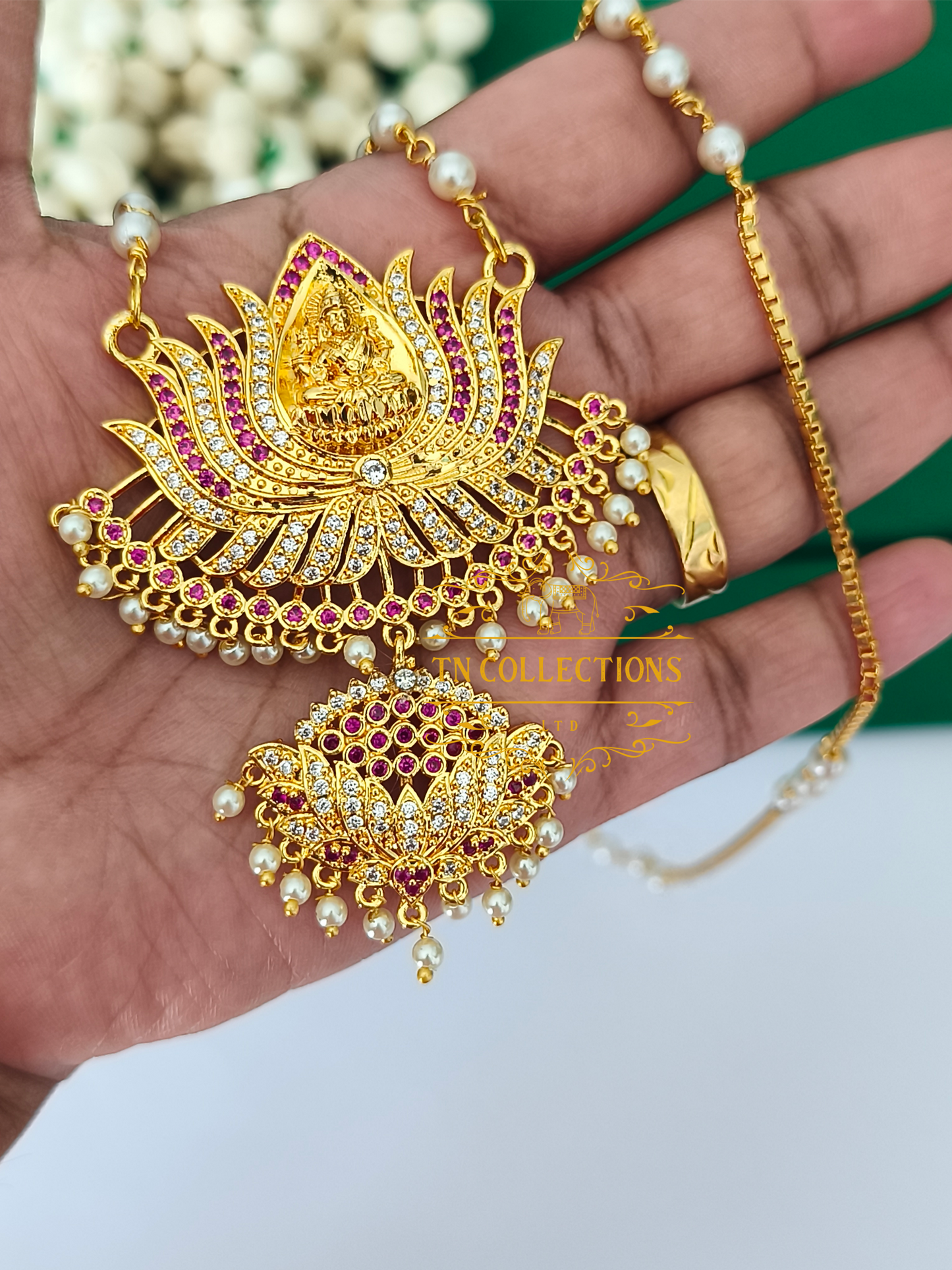 Micro Gold-Plated Traditional Pathakkam with single layer pearl chain (Ruby & white stones)