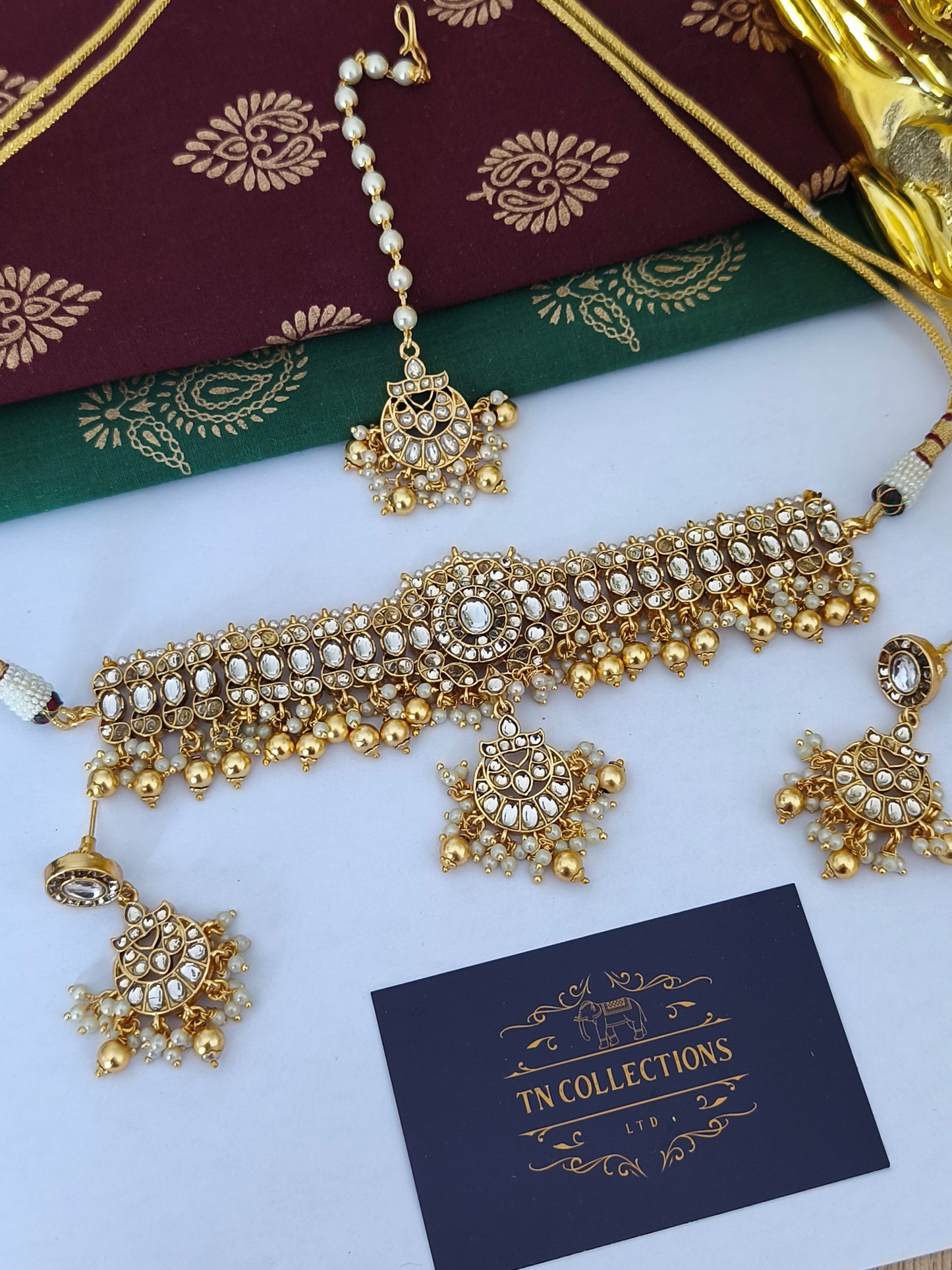 Antique Real kundan Stone Choker