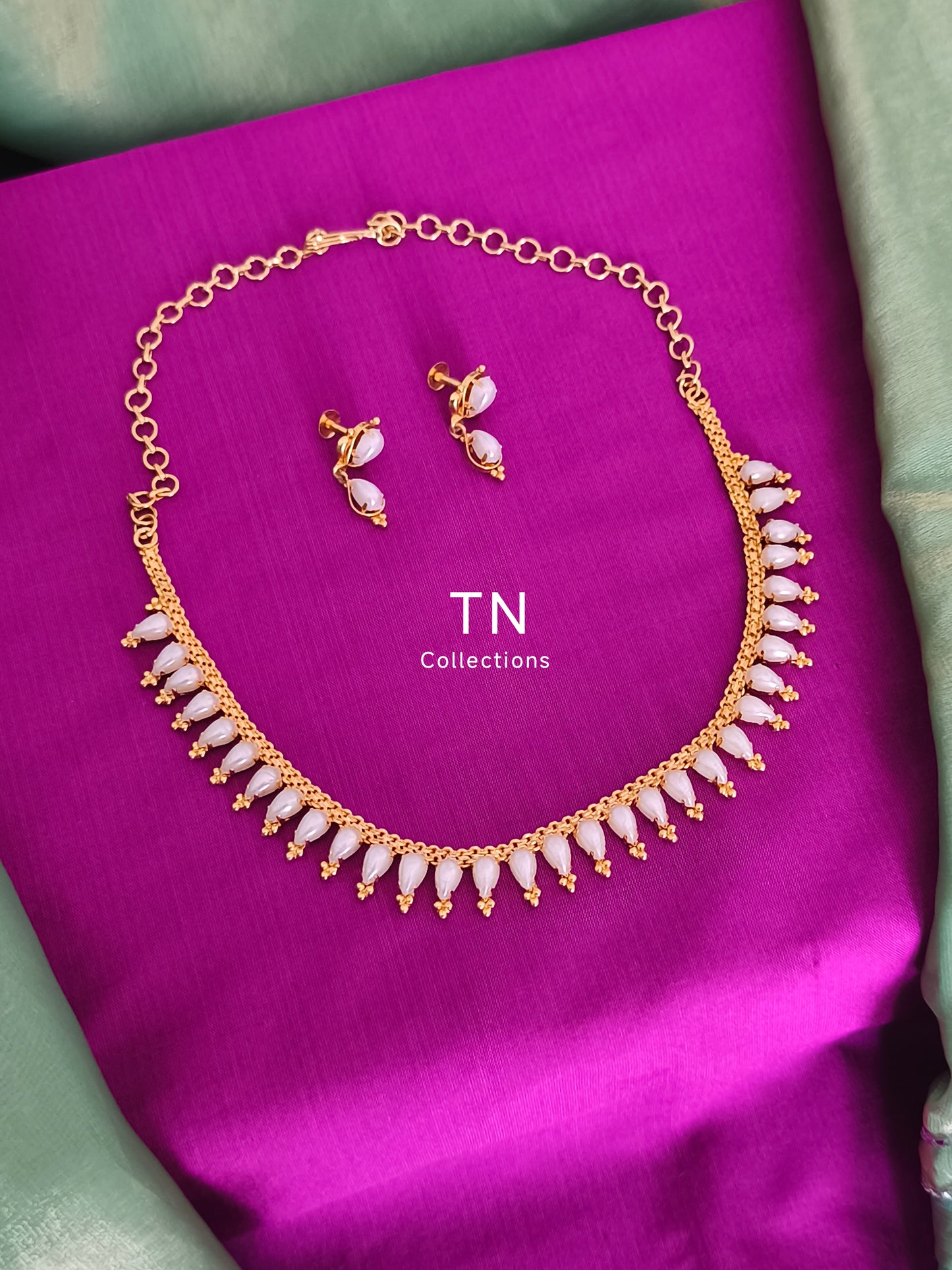 Gold plated Pearl Necklace with earrings