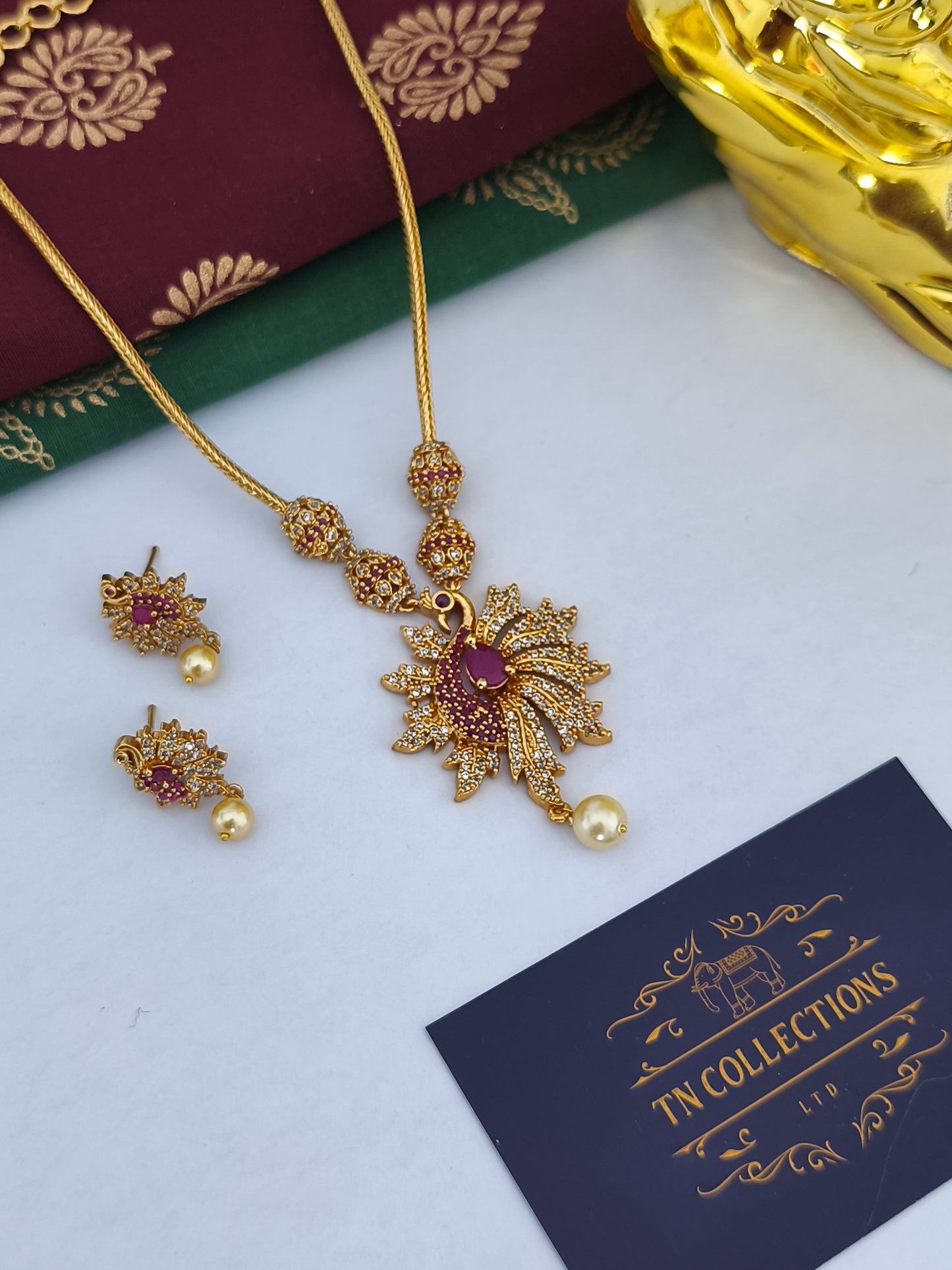 Micro gold Necklace set