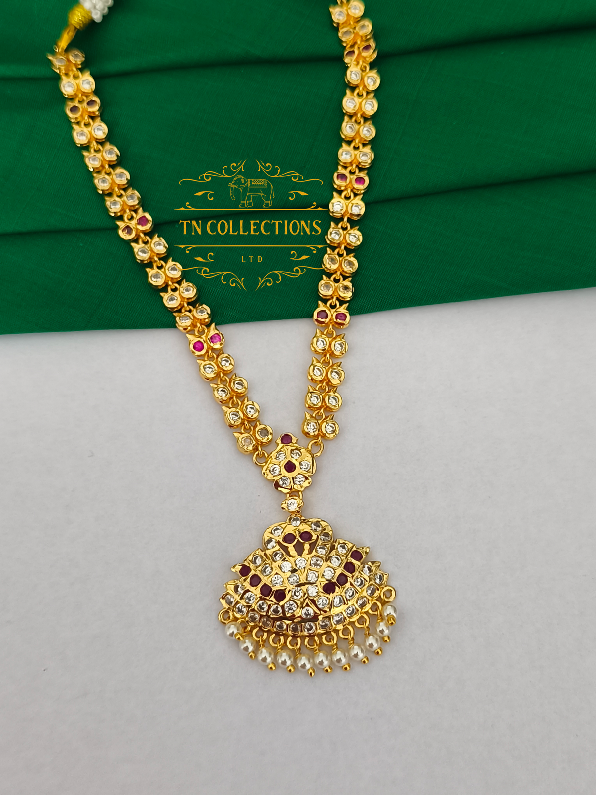 Gold Polish Trendy Semi Bridal Set