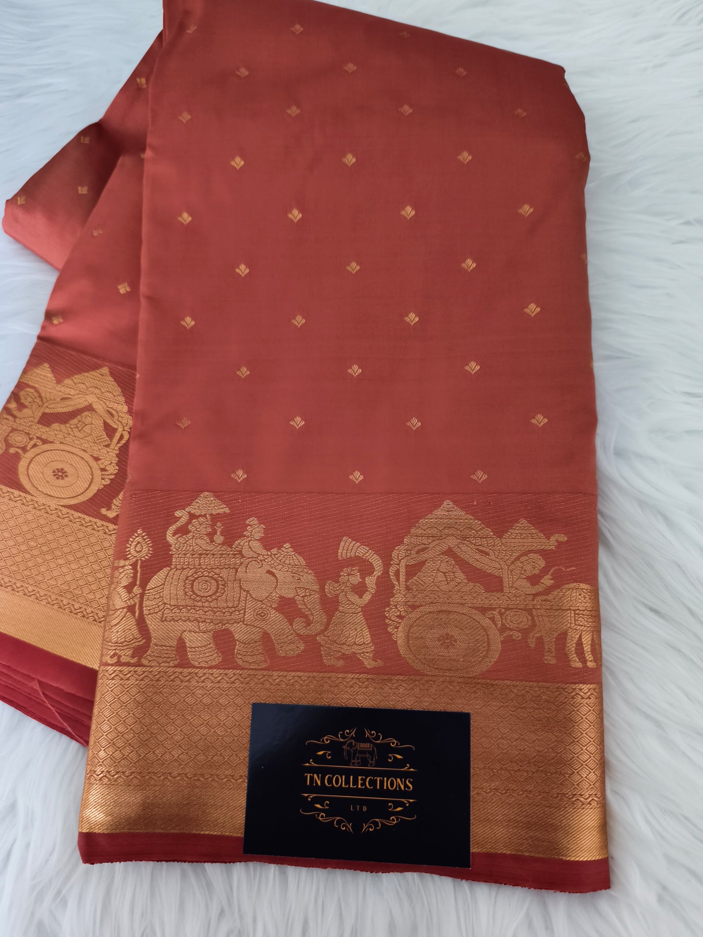 Pallakku Design Soft Silk Saree