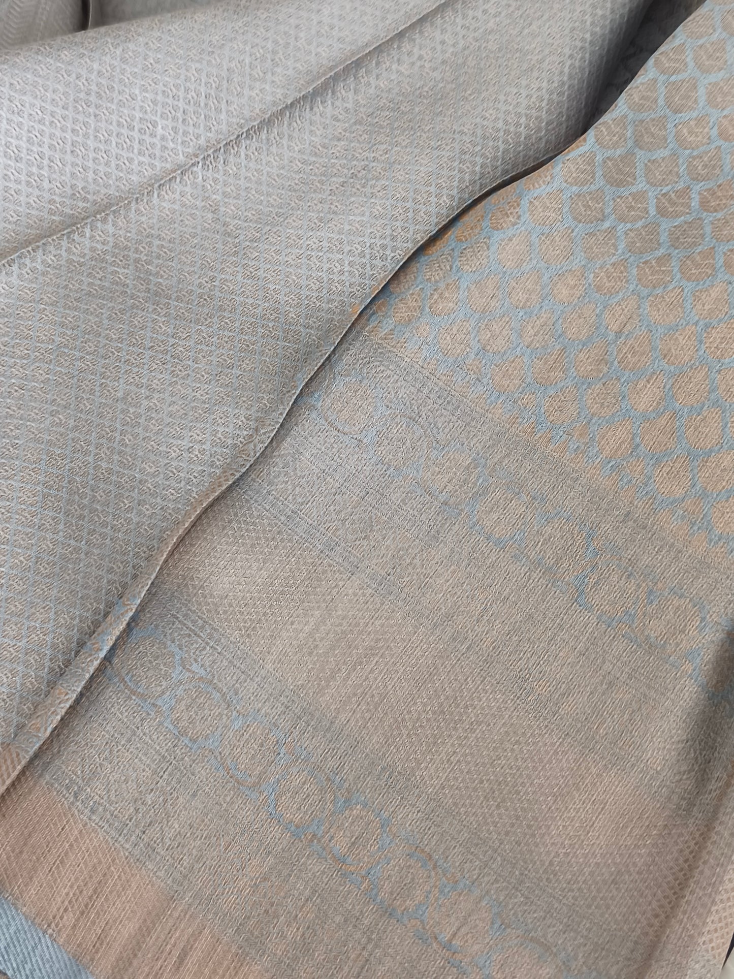 Soft Kubera Pattu Saree with running blouse and rich pallu