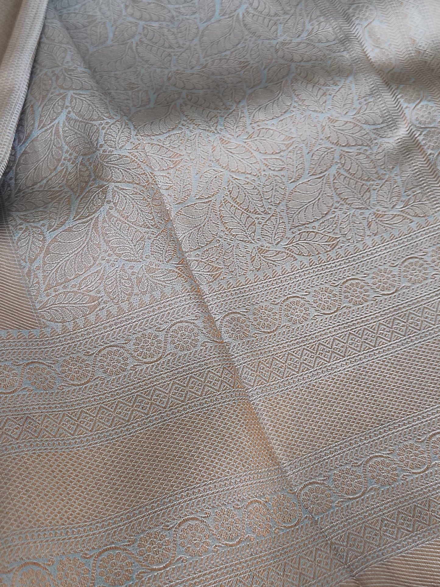 Soft Kubera Pattu Saree with running blouse and rich pallu
