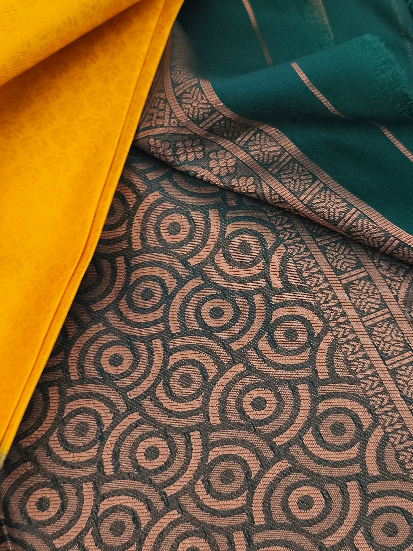 Soft Lightweight Kubera Pattu Saree