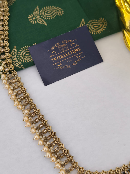 Antique finish hip chain