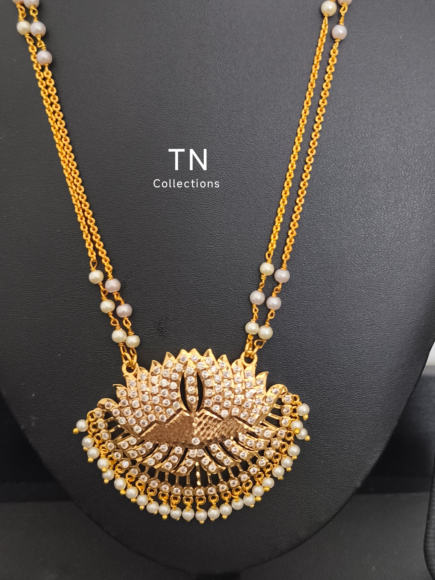 Micro gold plated Traditional Lotus Pathakkam with earrings