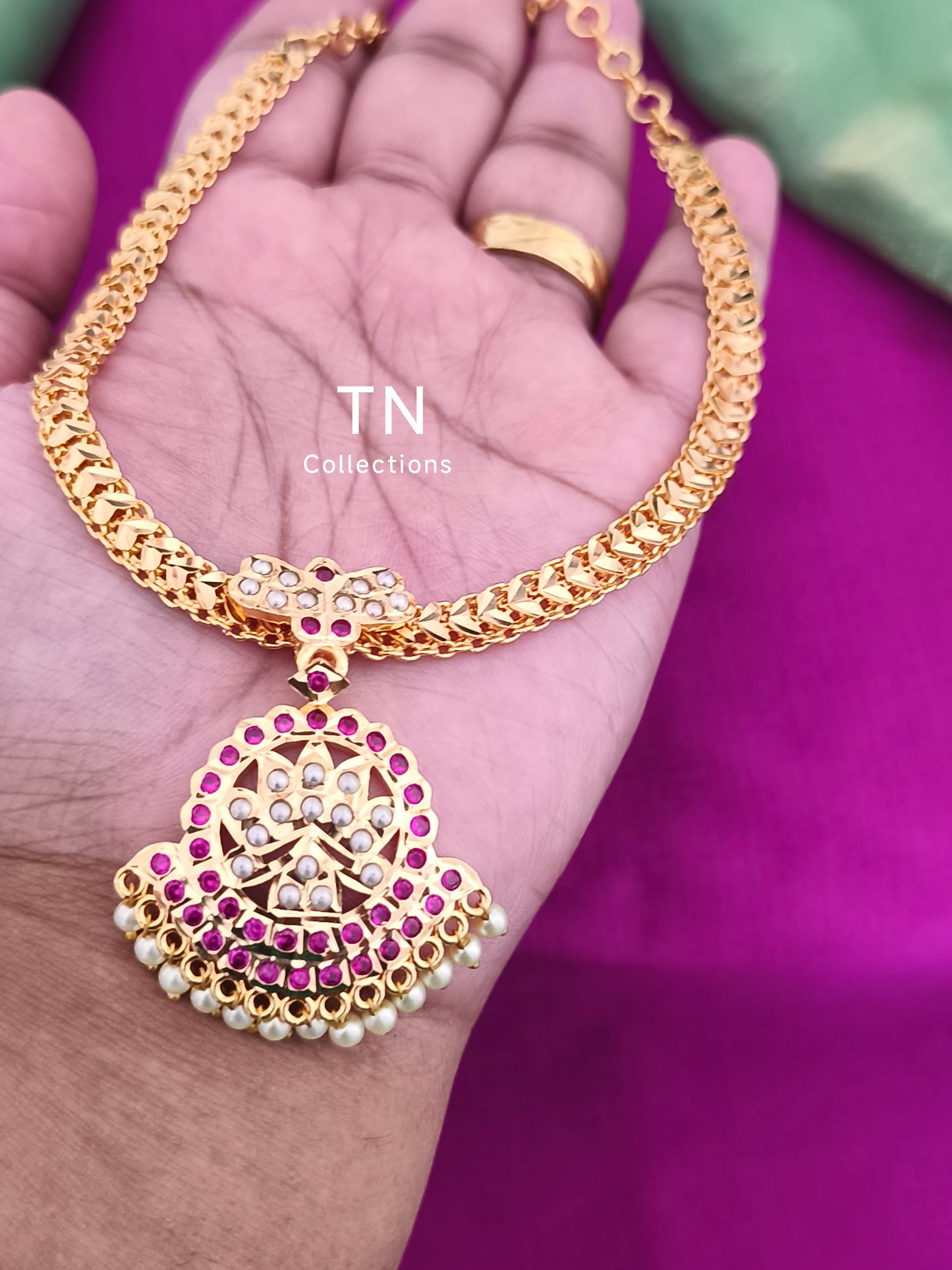 Micro gold plated traditional design Attiyal (necklace)