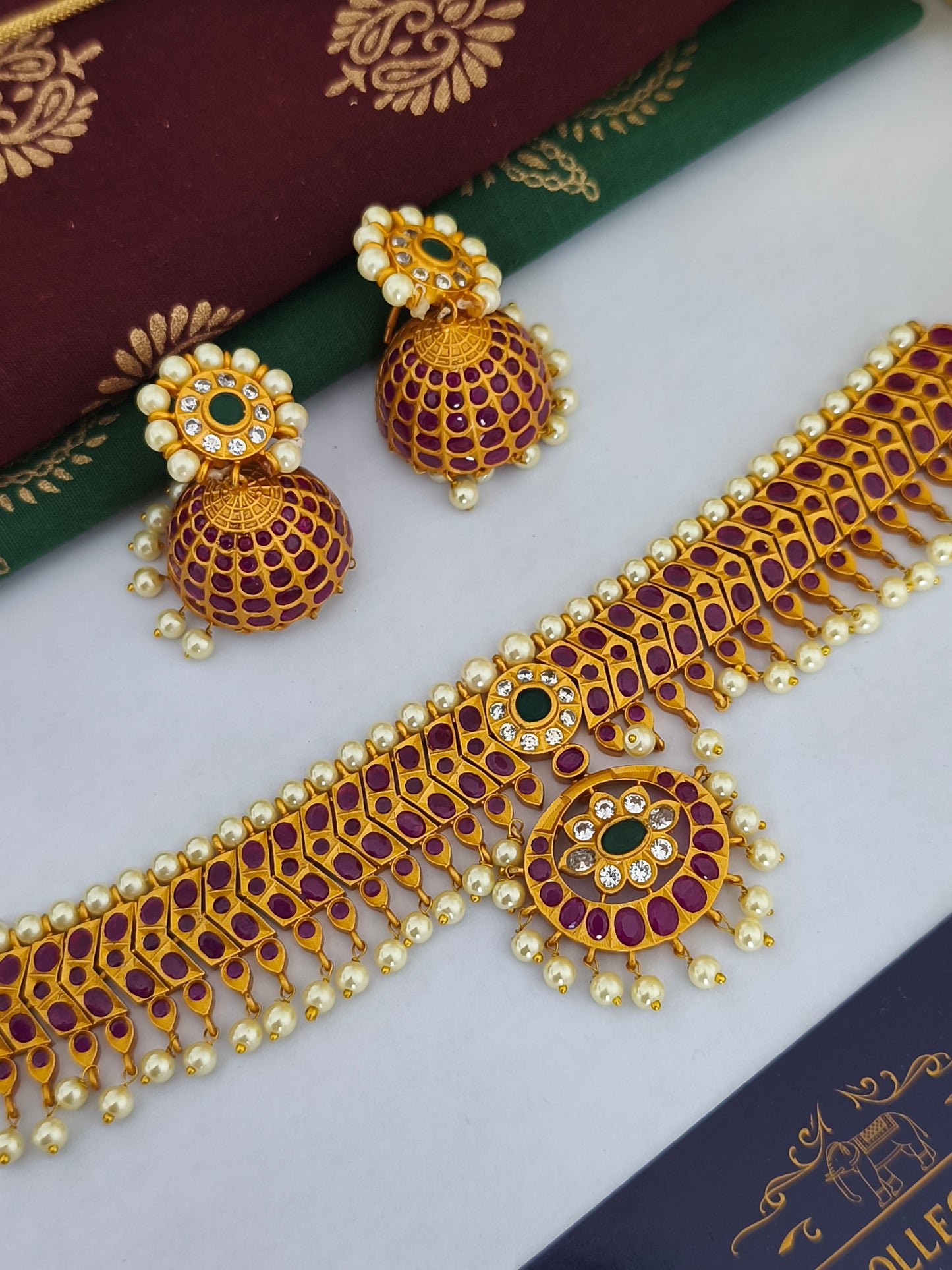 Real kemp Stone Necklace Set