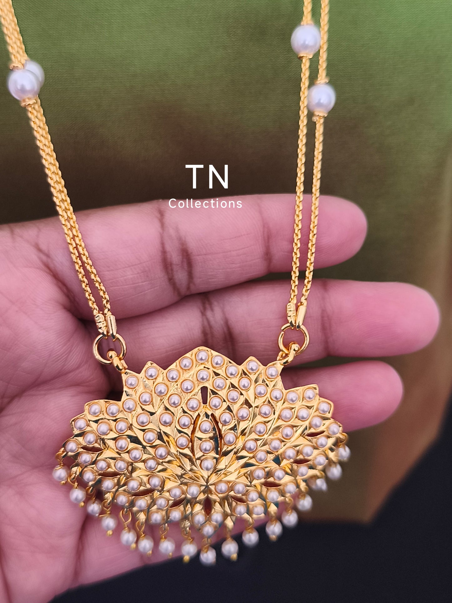 Micro gold plated Traditional shell pearl Pathakkam
