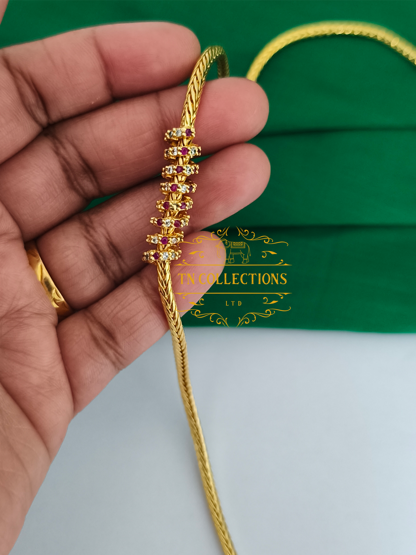 Micro Gold-Plated Traditional Mugappu Kodi