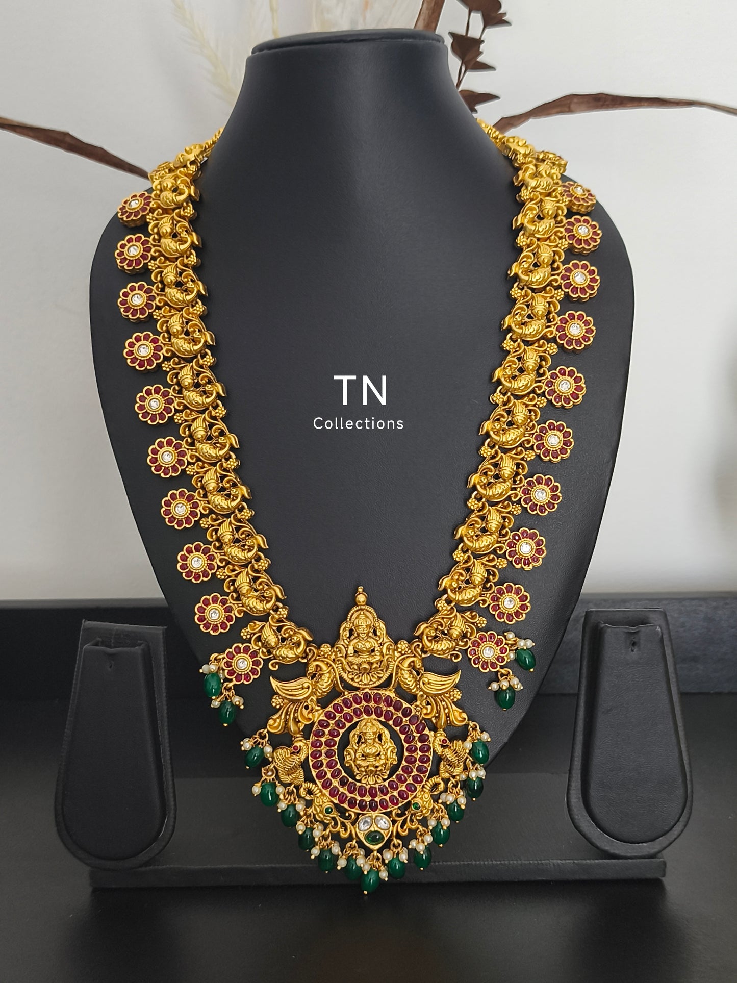 Antique finish long haaram