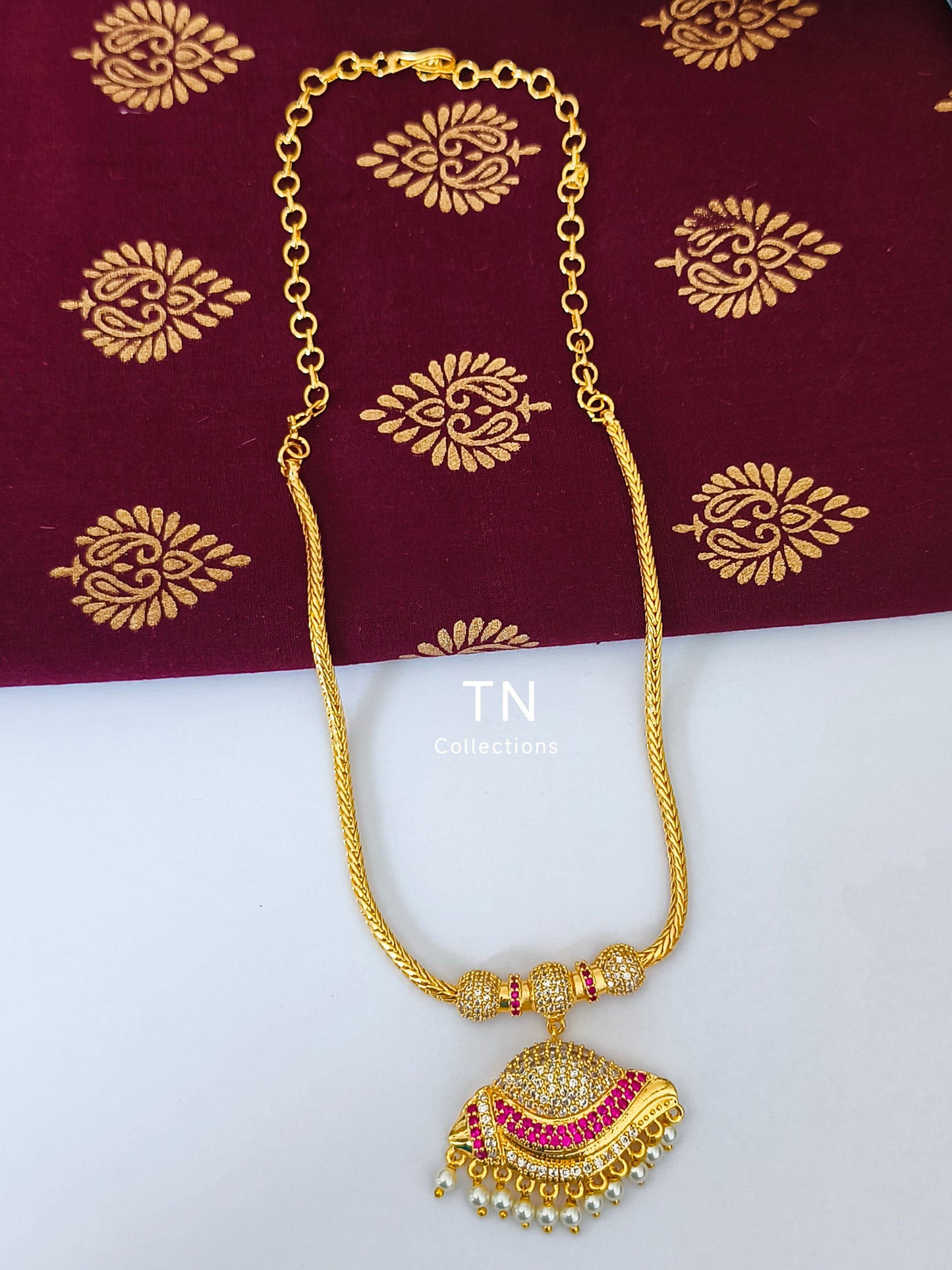 Micro gold plated Traditional sangu Attigai Short Necklace