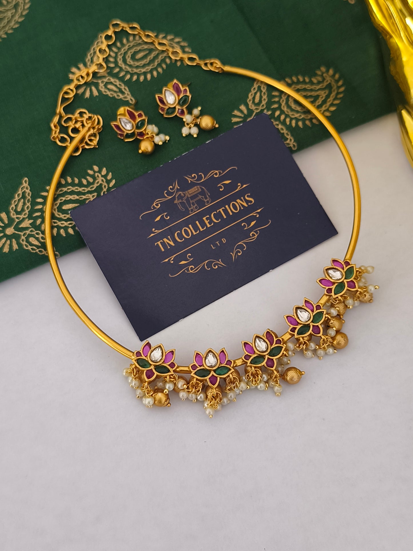 Matte finish lotus necklace