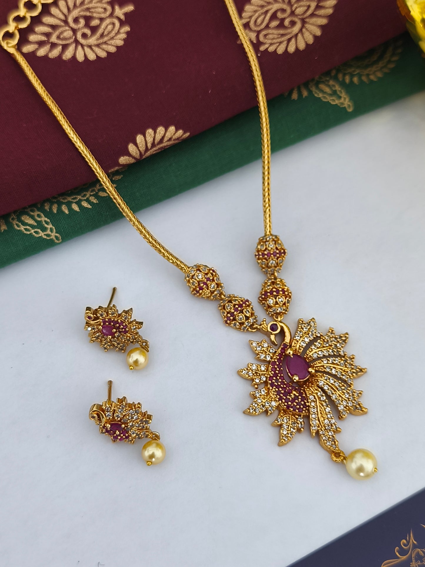 Micro gold Necklace set