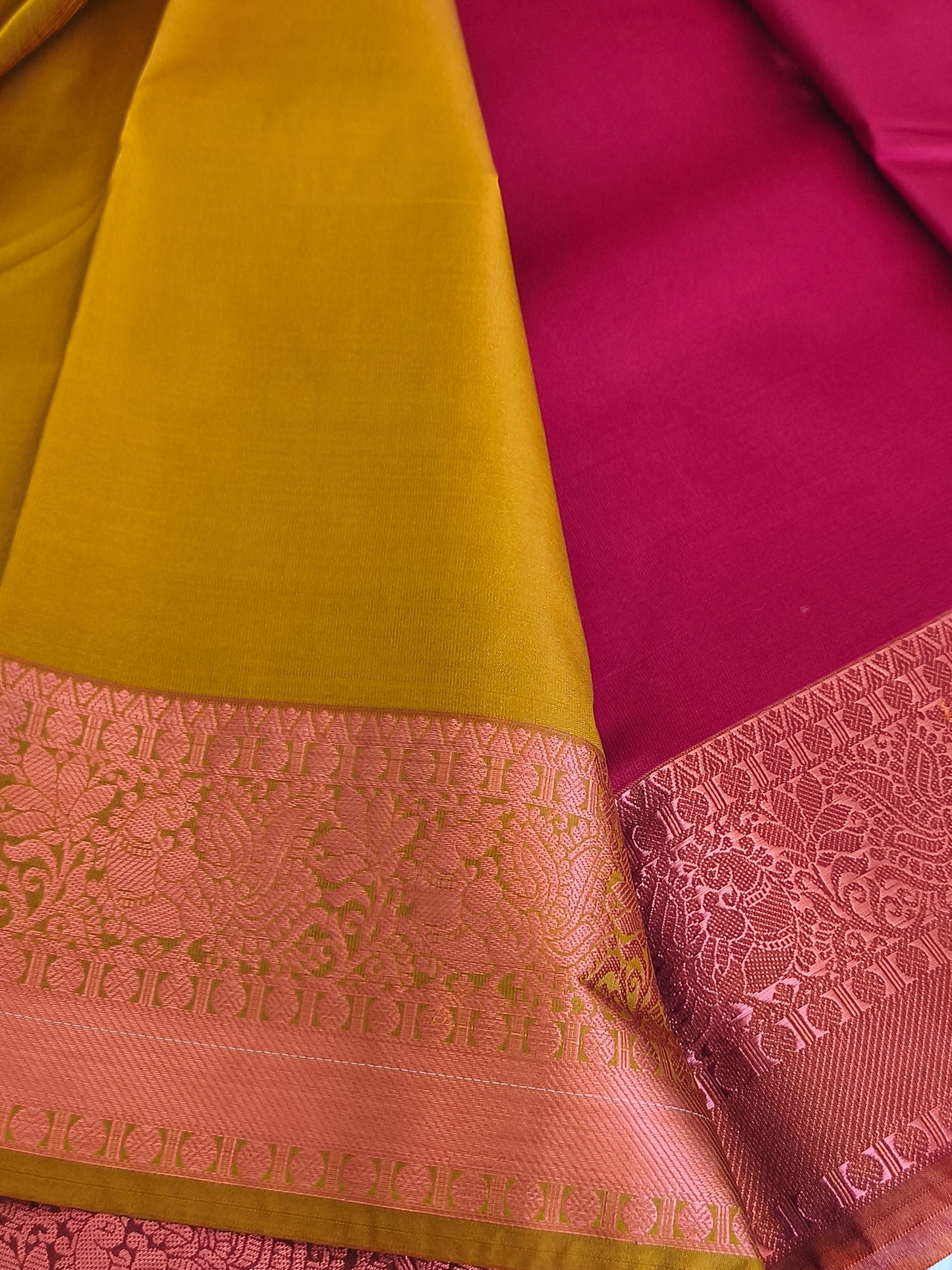 Kanchi Semi silk saree with contrast blouse and rich pallu