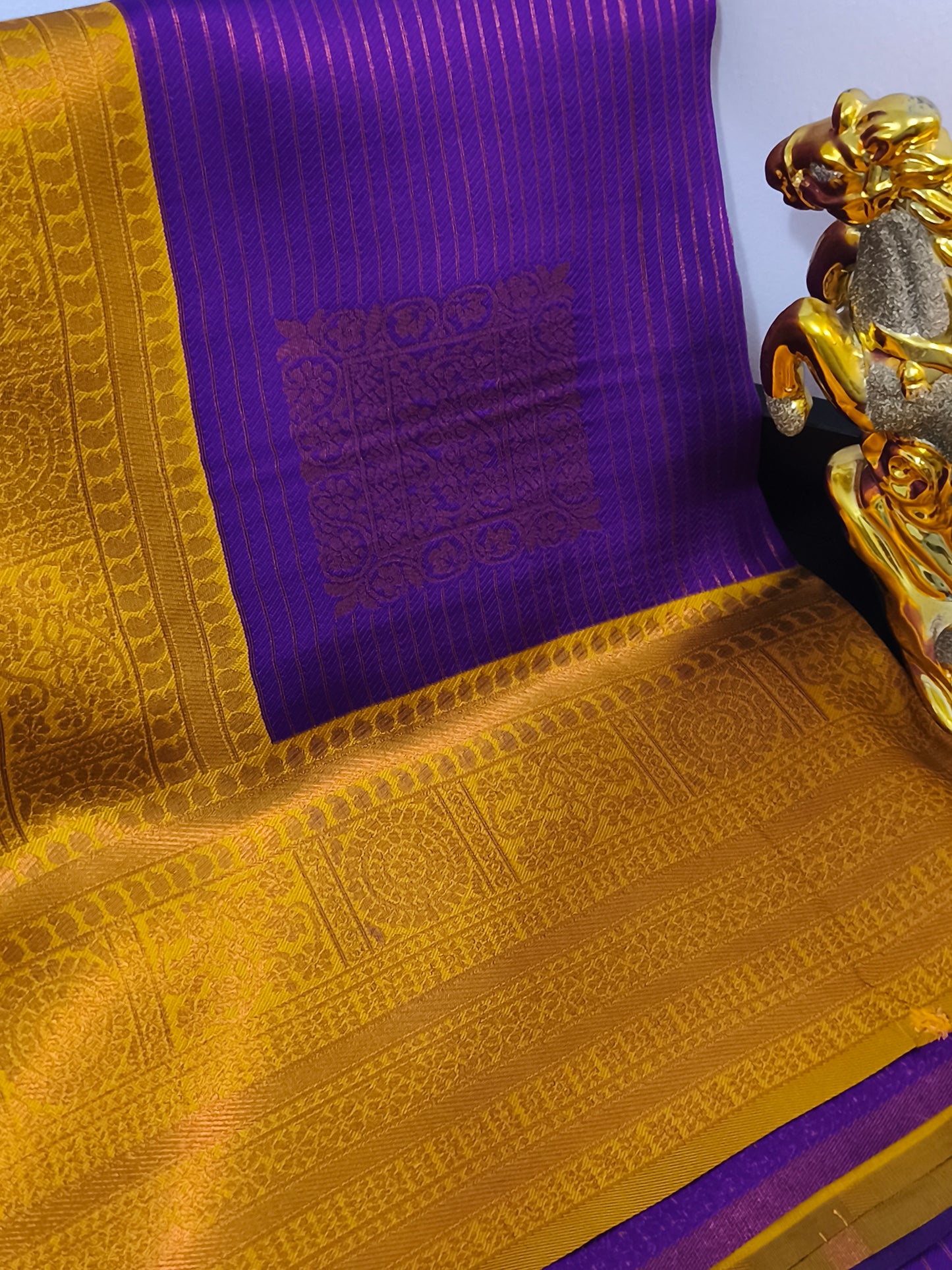 Kanjivaram Semi Silk saree