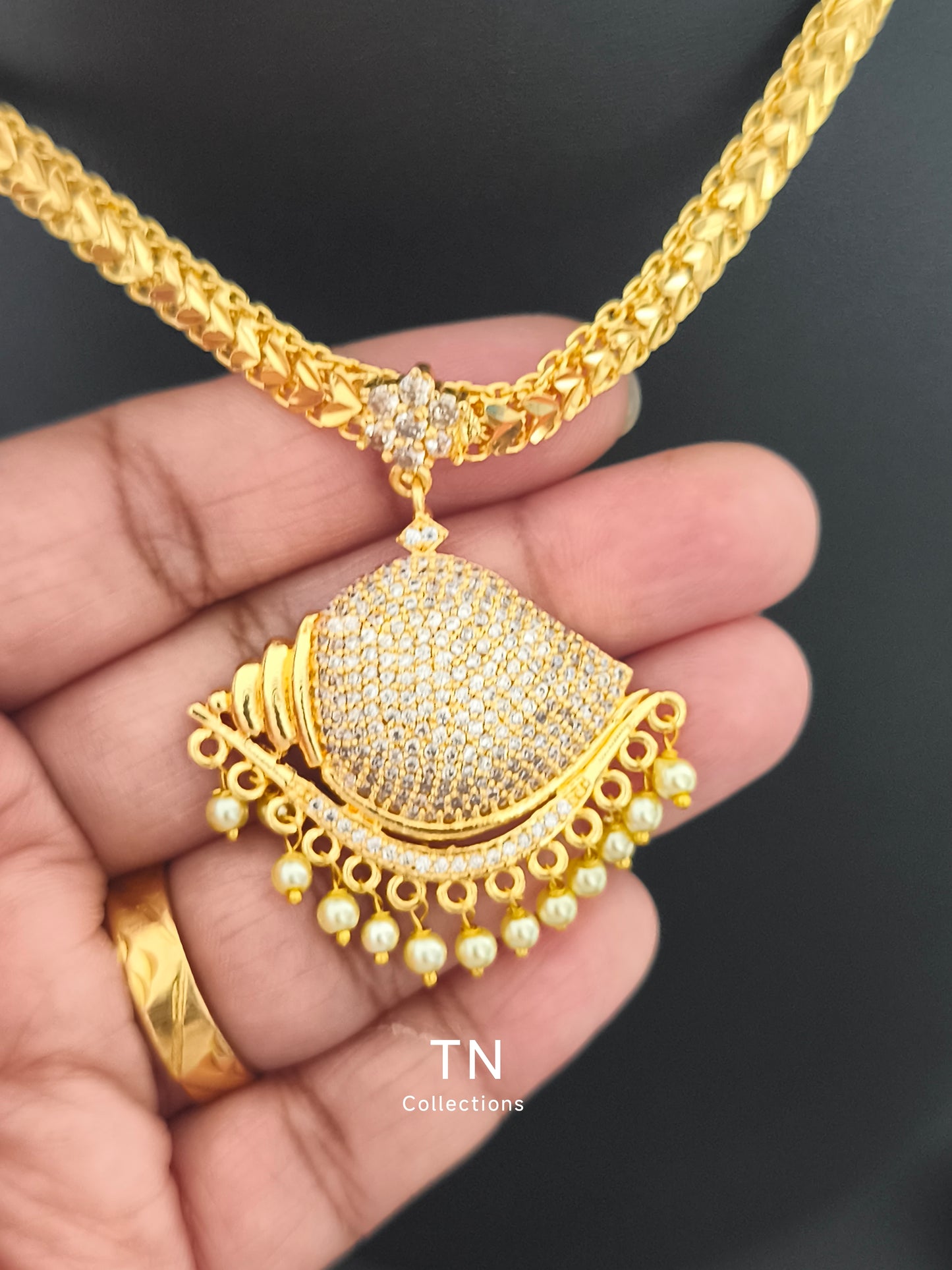 Micro gold plated Sangu Design Attiyal