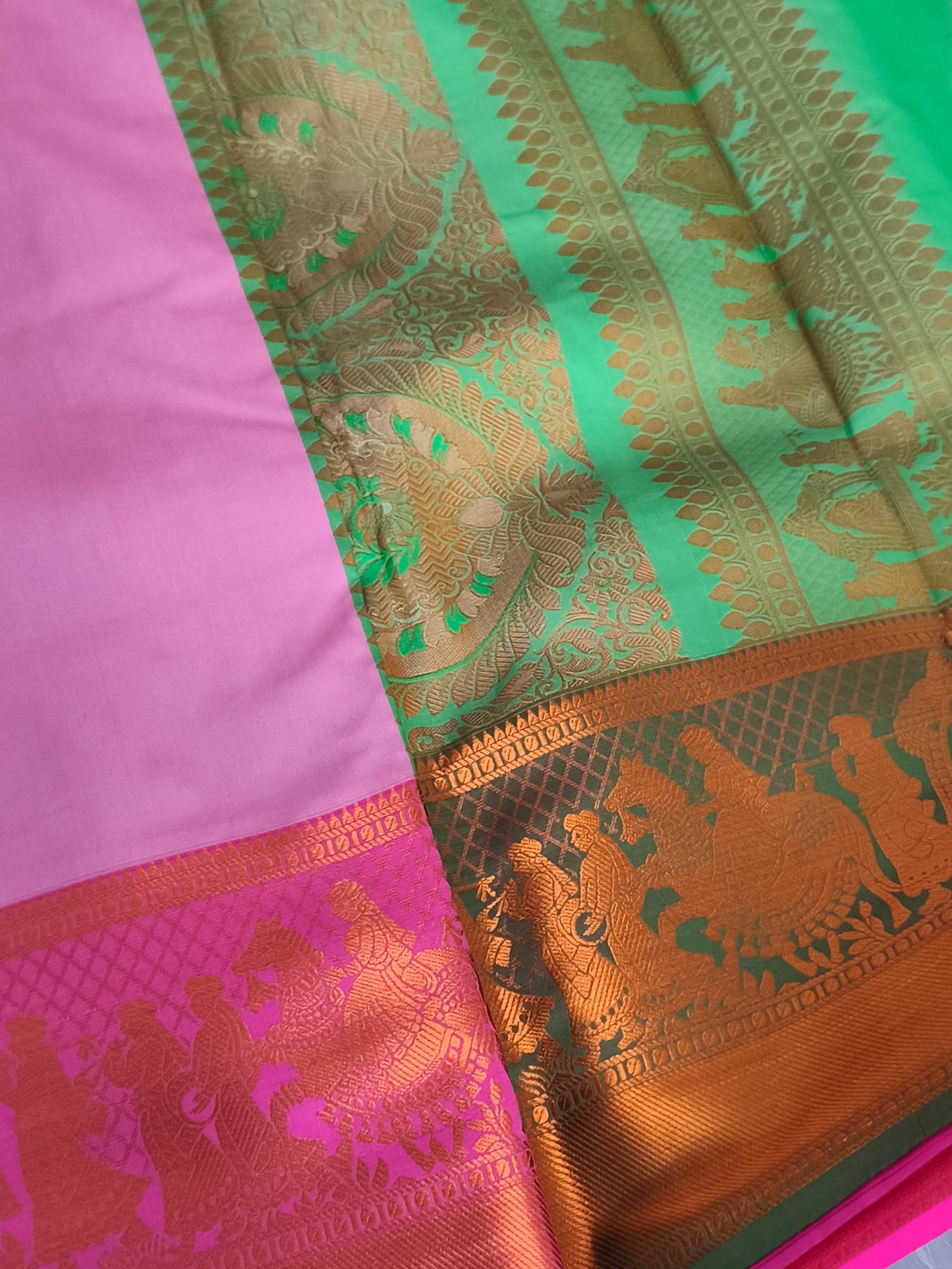Traditional Pallakku Design Pink Kanchi Soft Silk Saree