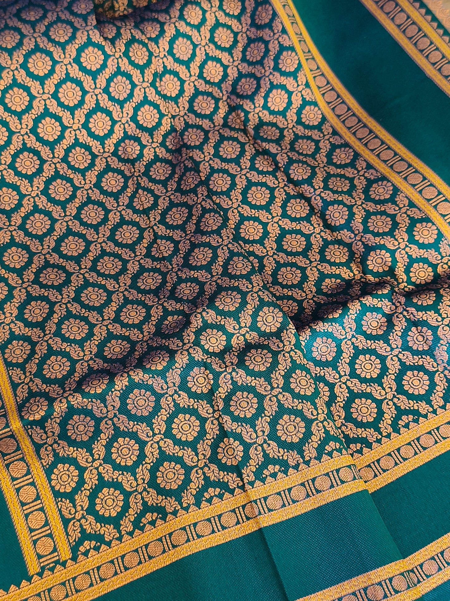 Banaras Semi Soft Silk Saree with contrast blouse and rich pallu