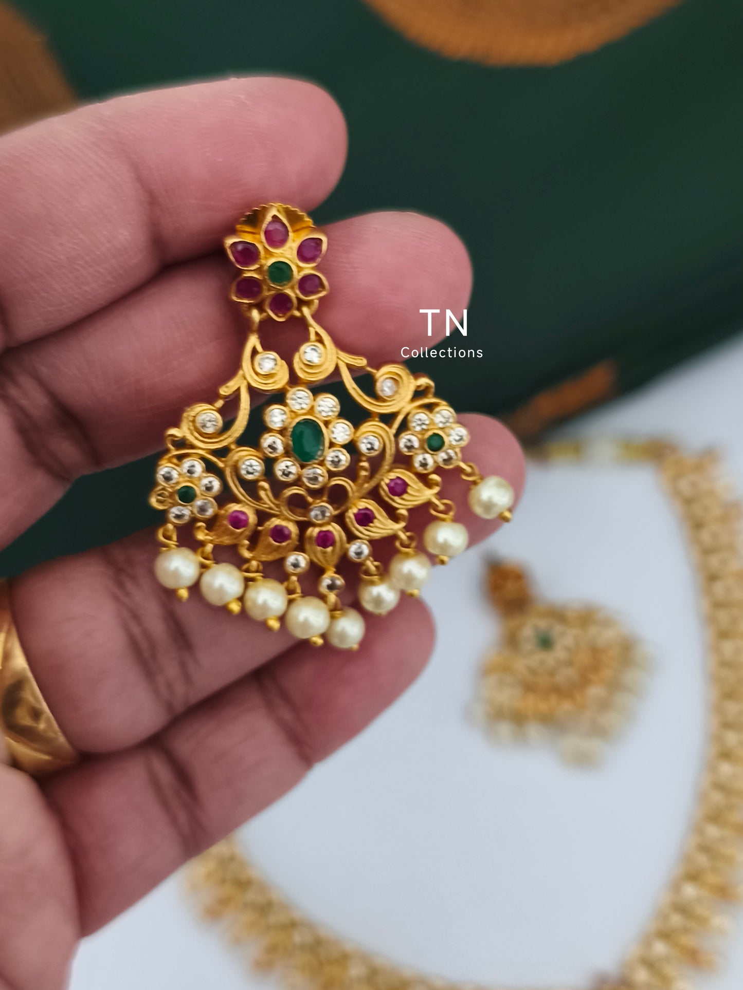 Antique Matte Finish Necklace with Earrings