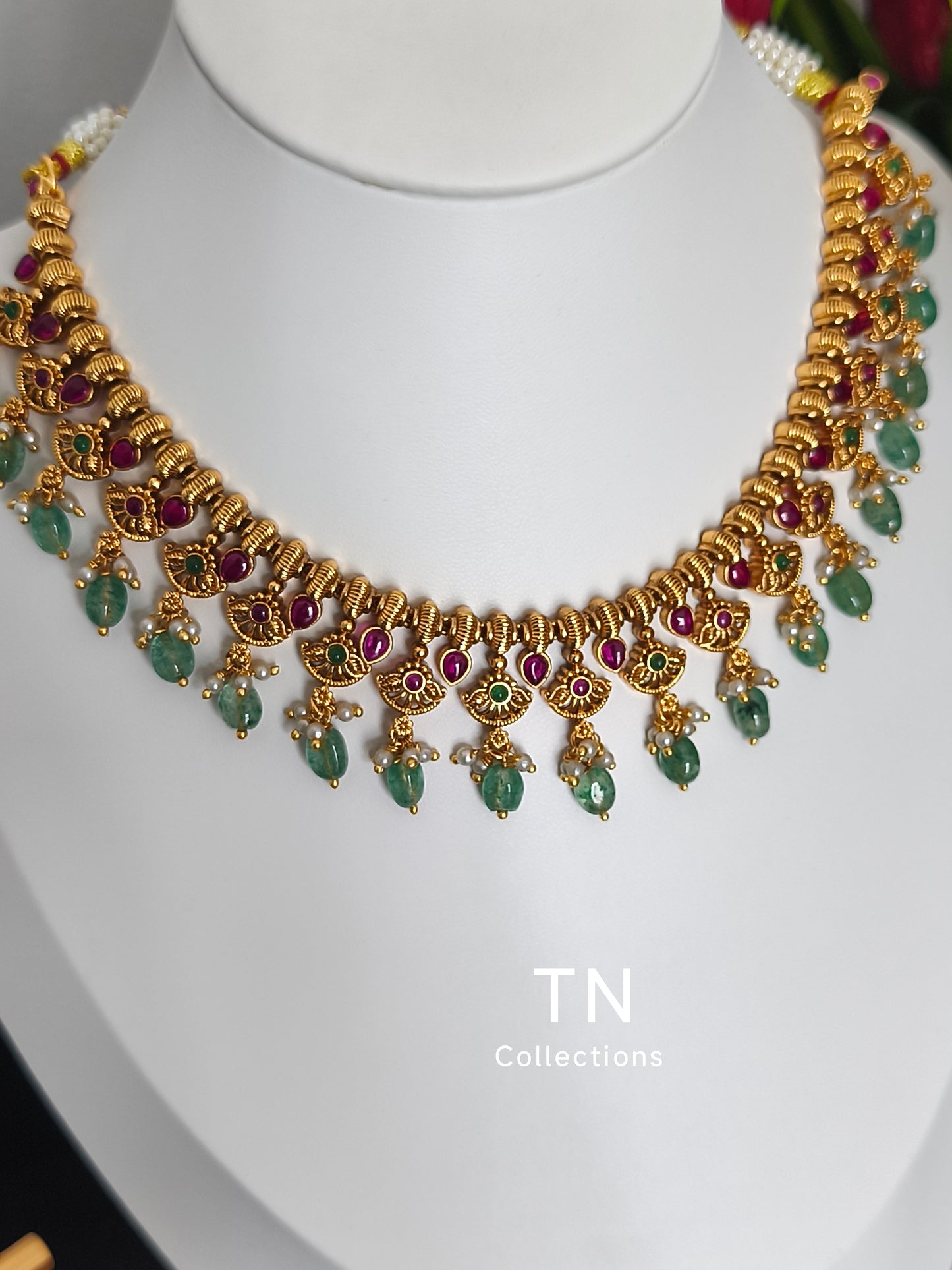 Matte Finish Real Jadu Stone Necklace