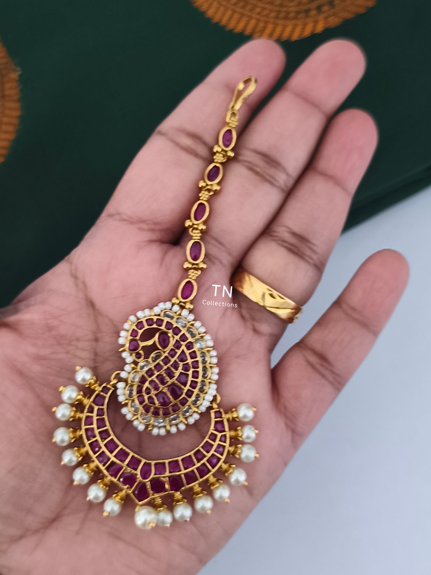 Antique Polish Mango Design kemp stone Tikka (Ruby)