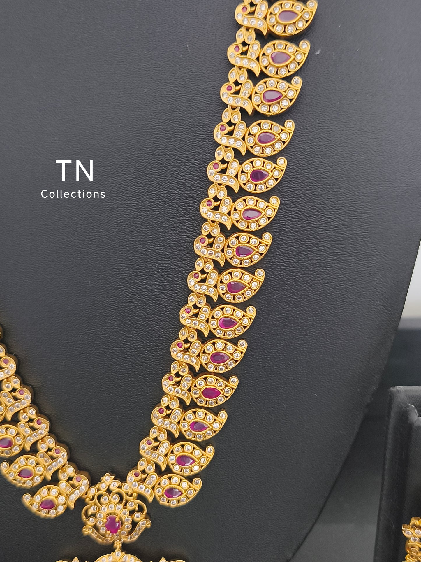 Matte gold Ruby Long Haram with earrings