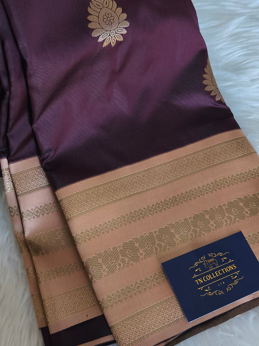 Kanchi Semi Silk saree with contrast blouse and rich pallu