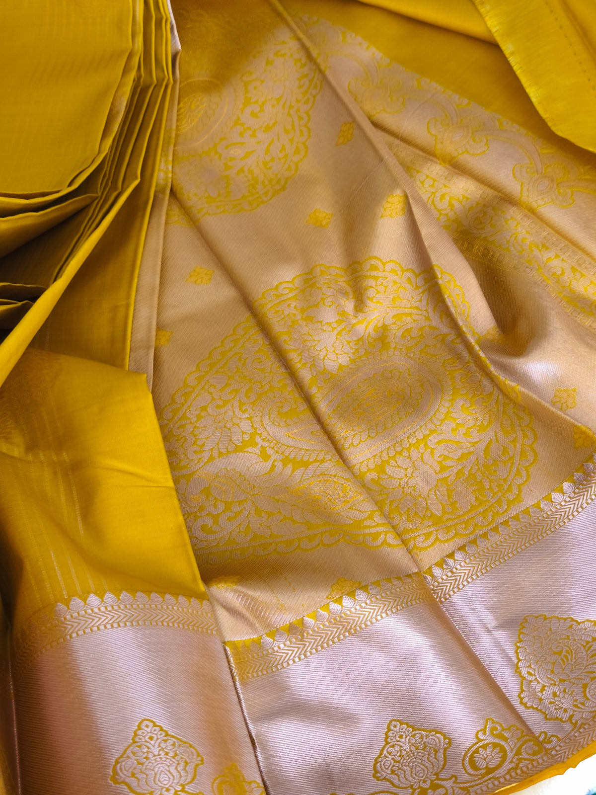 Kanchi Semi Silk Saree