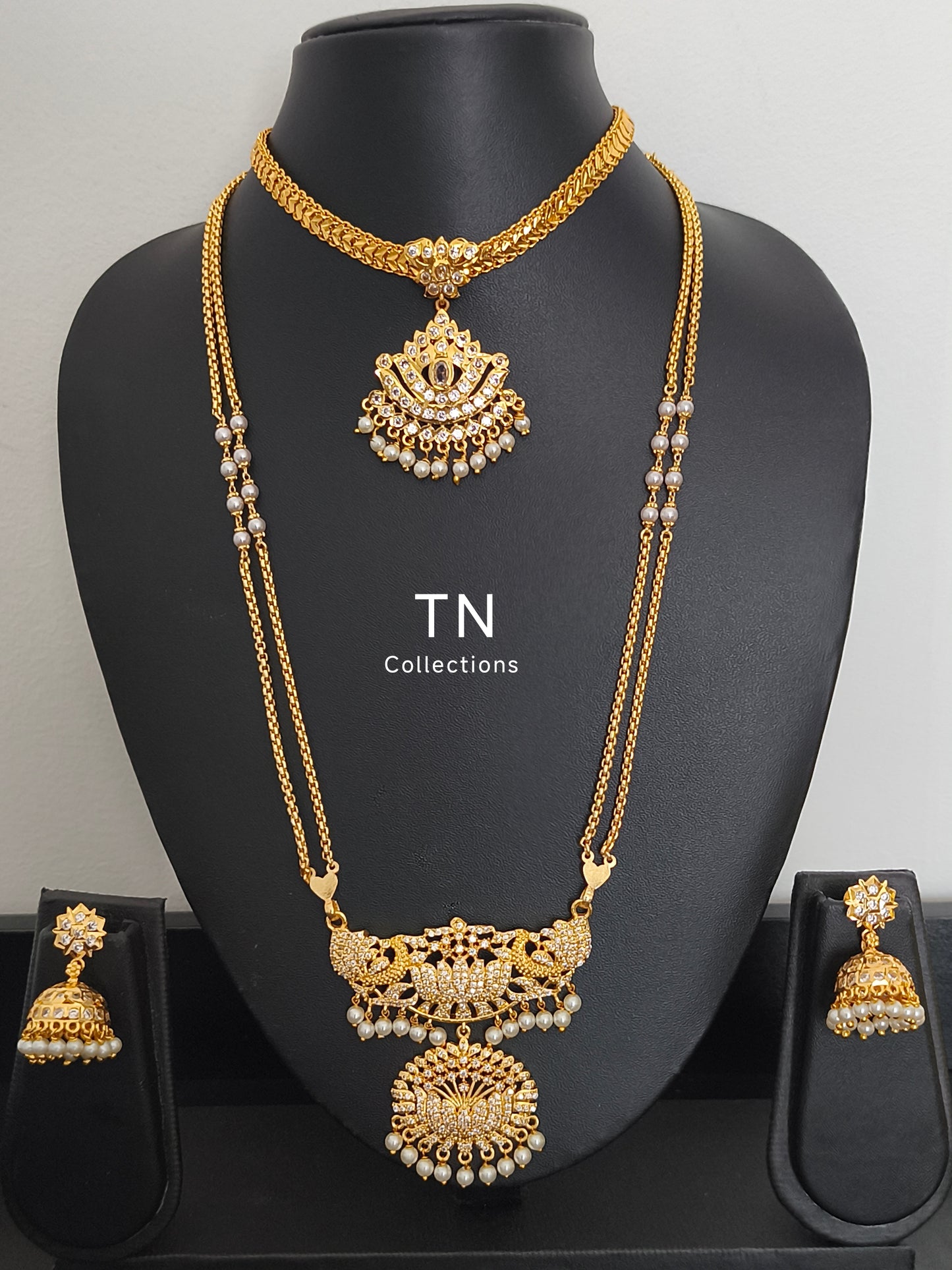 Full white stone Traditional jewellery set