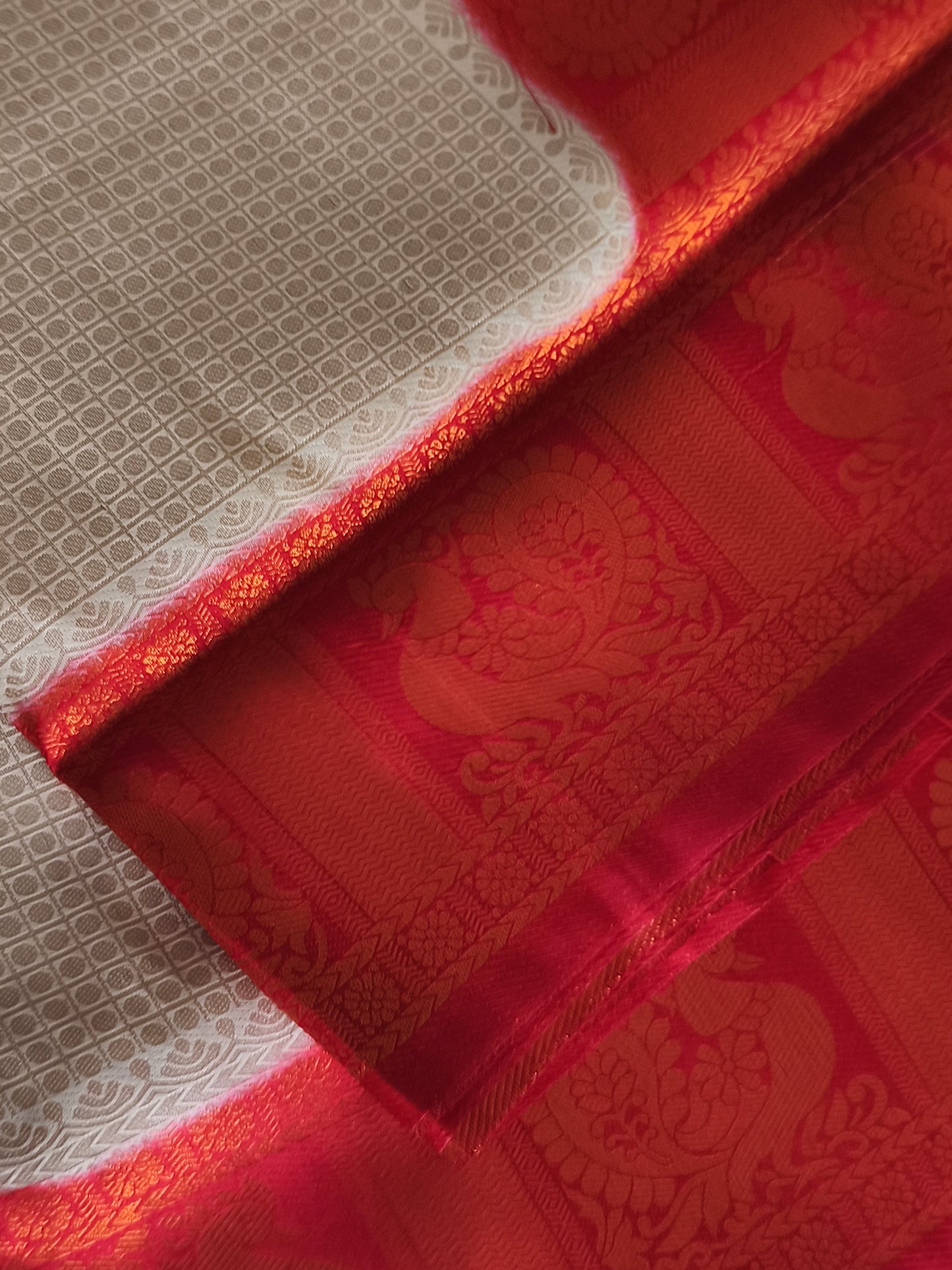 Lightweight Soft Kubera pattu saree