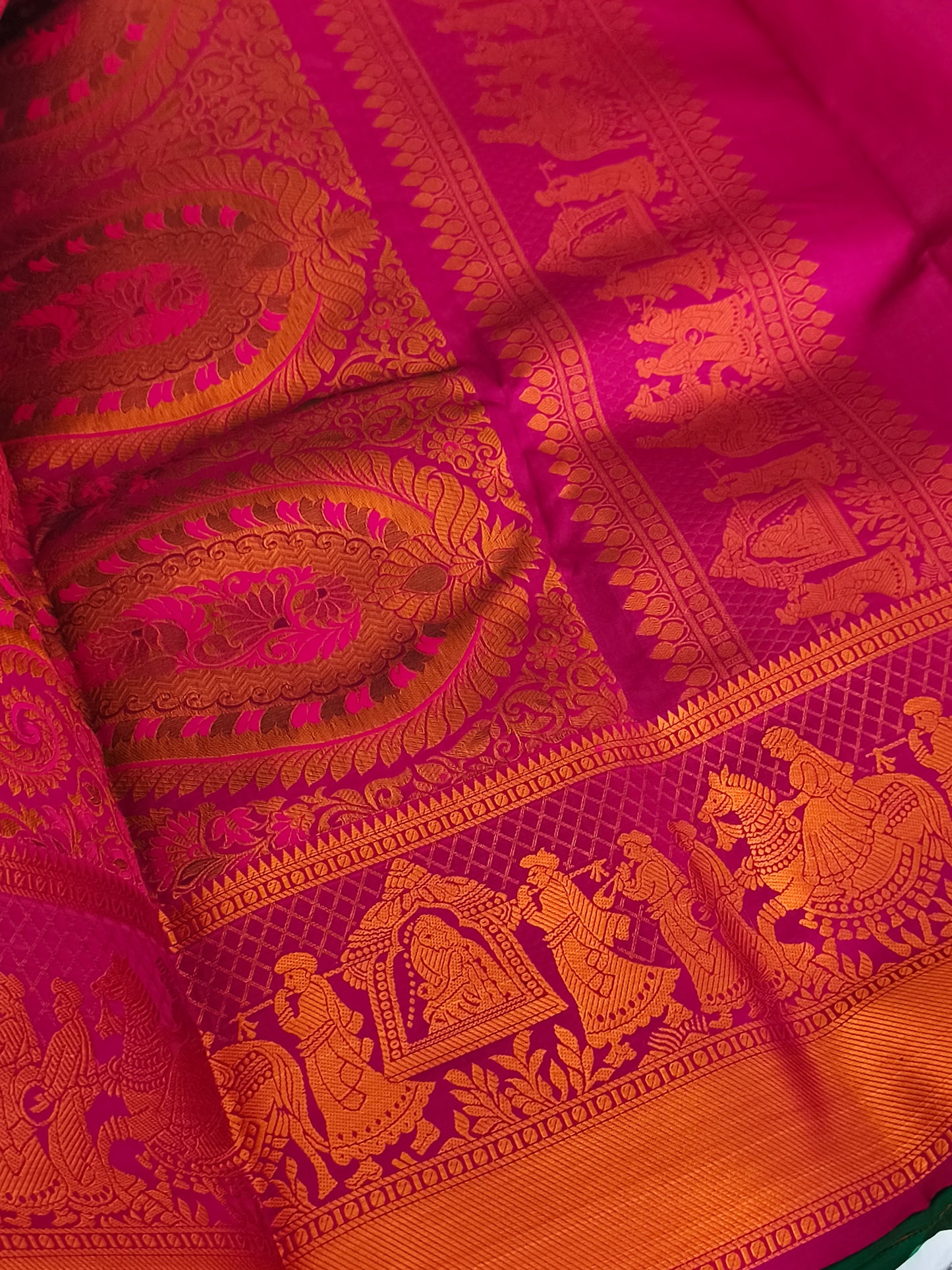 Pallakku design Green Kanchi Soft silk saree