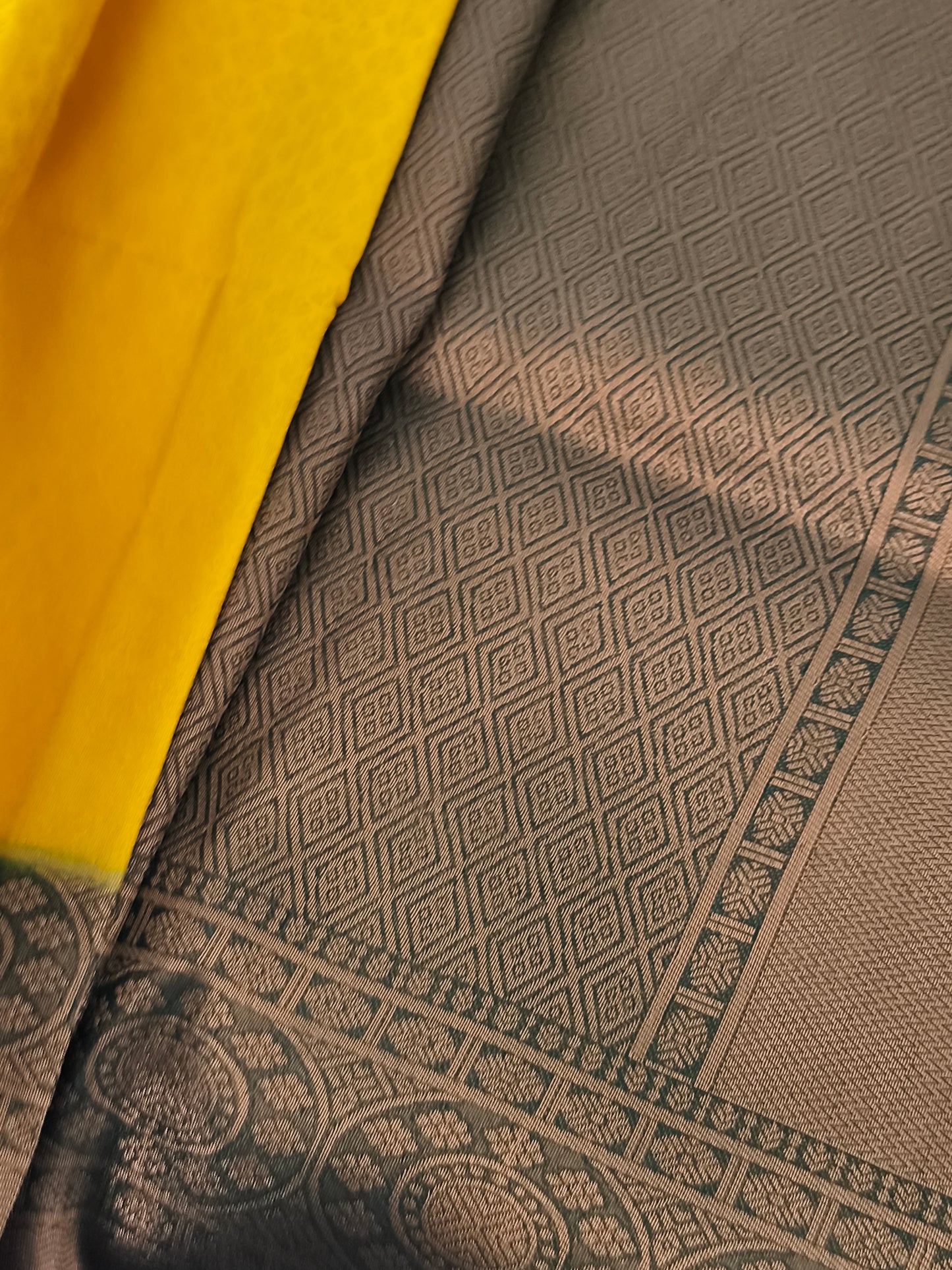 Soft Lightweight Kubera Pattu Saree