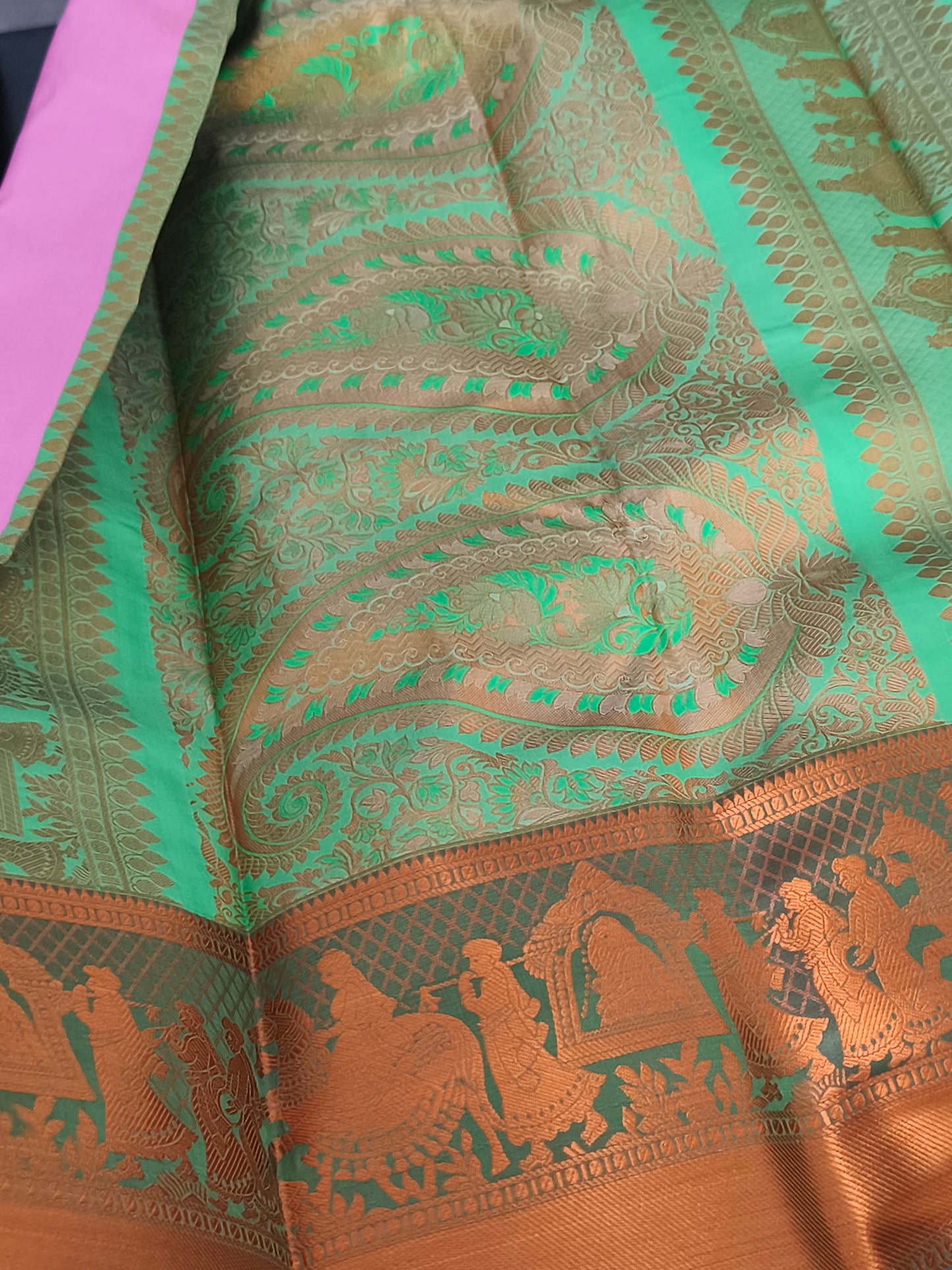 Traditional Pallakku Design Pink Kanchi Soft Silk Saree