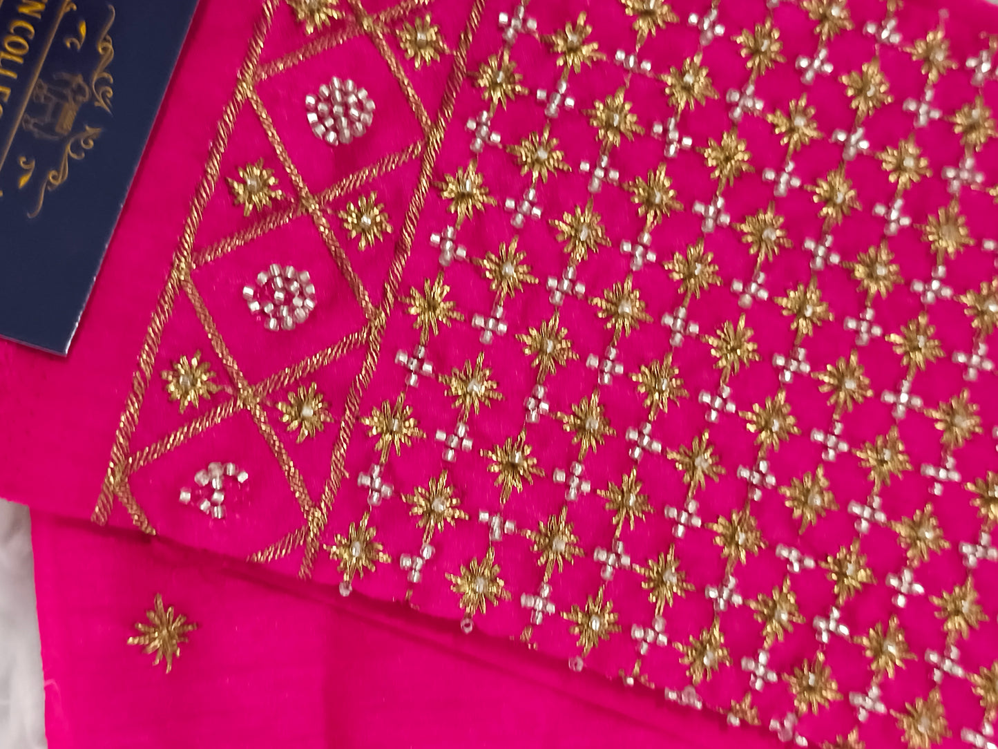 Aari Embroidery work Saree Blouse Material (Pink)