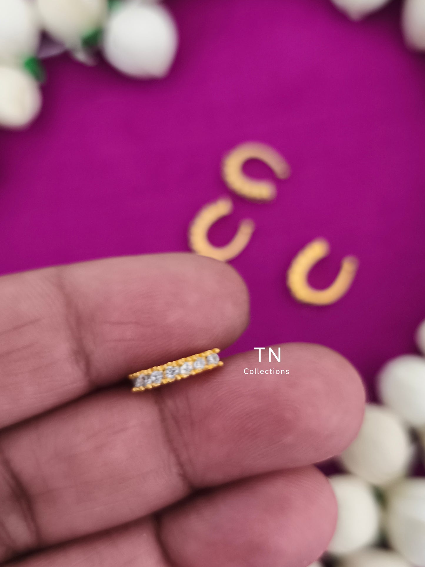 Gold Finish AD Nosepin
