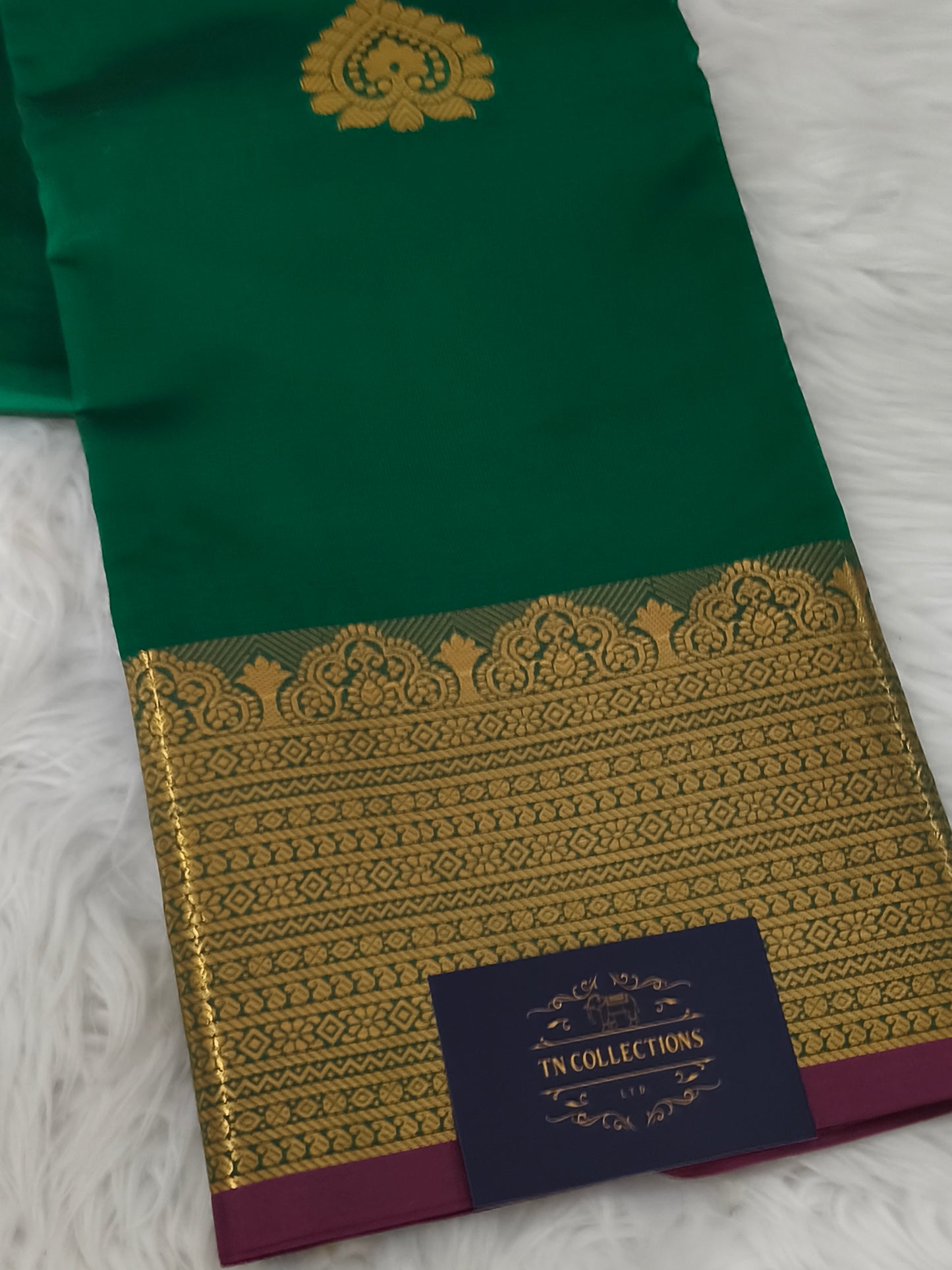 Luxury Semi Soft Silk Saree (Green)