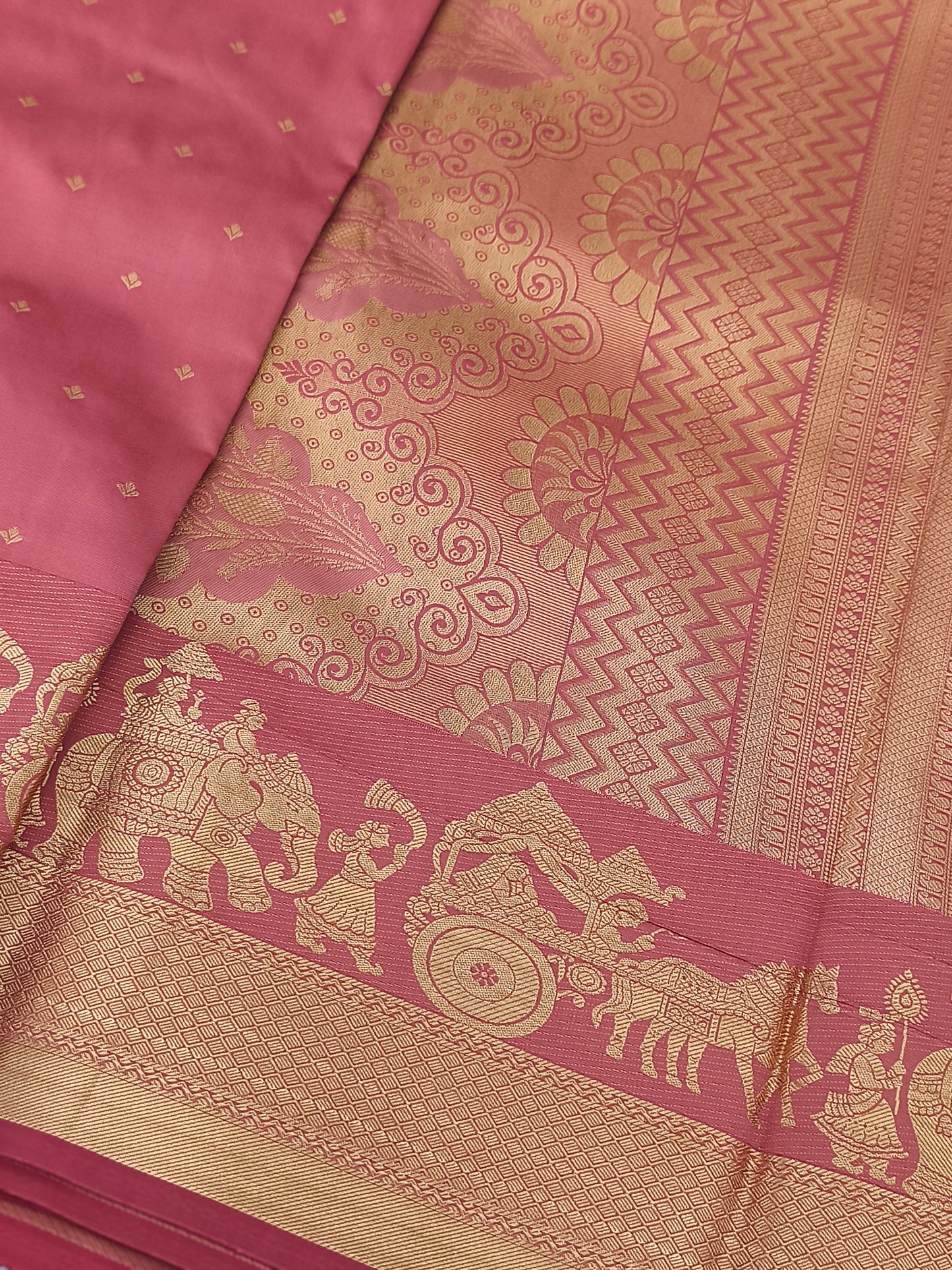 Pallakku Design Soft Silk Saree
