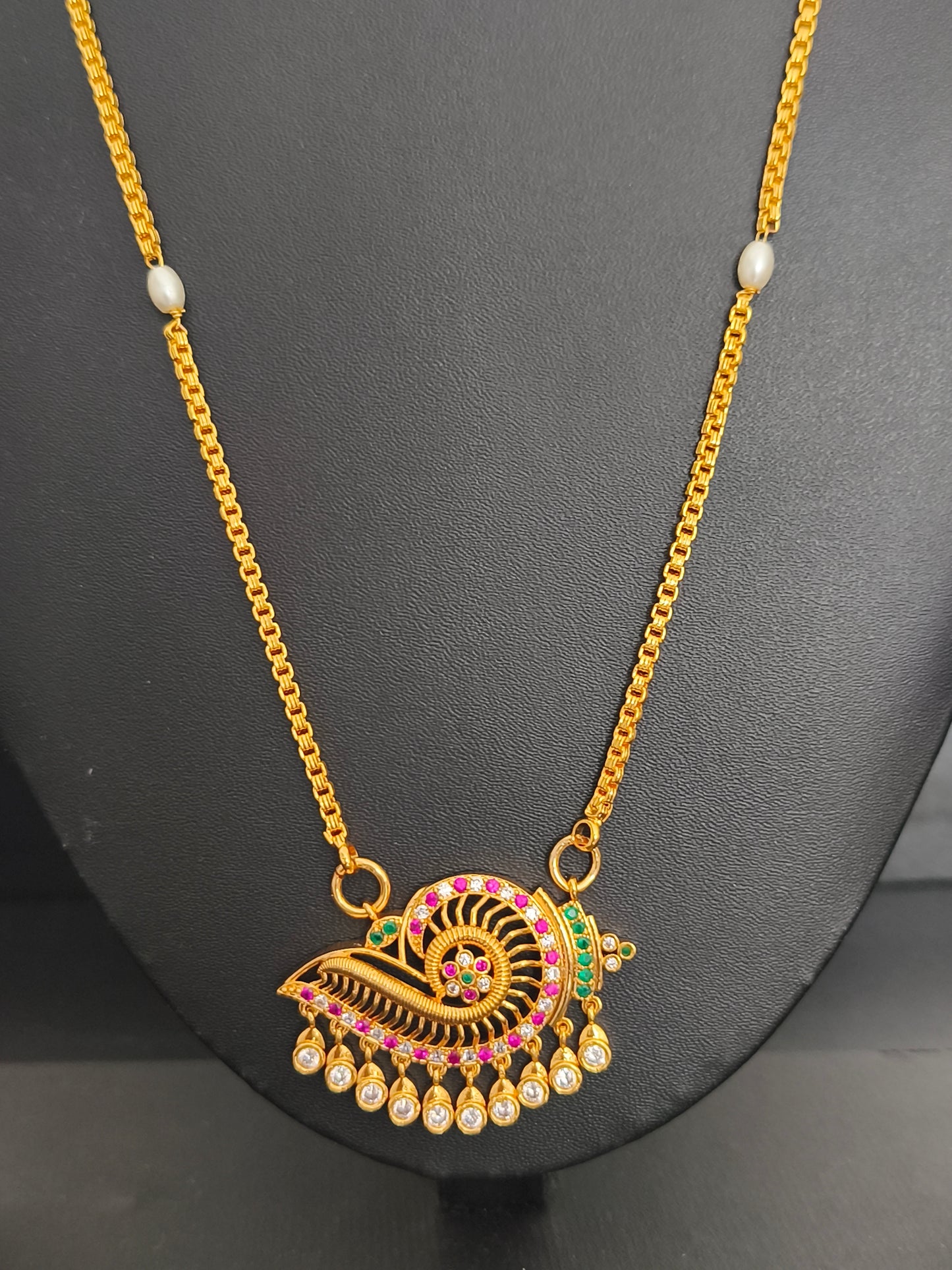 Micro gold plated Sangu pathakkam