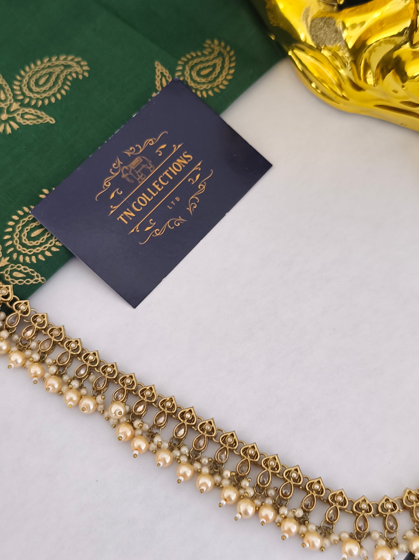 Antique finish hip chain