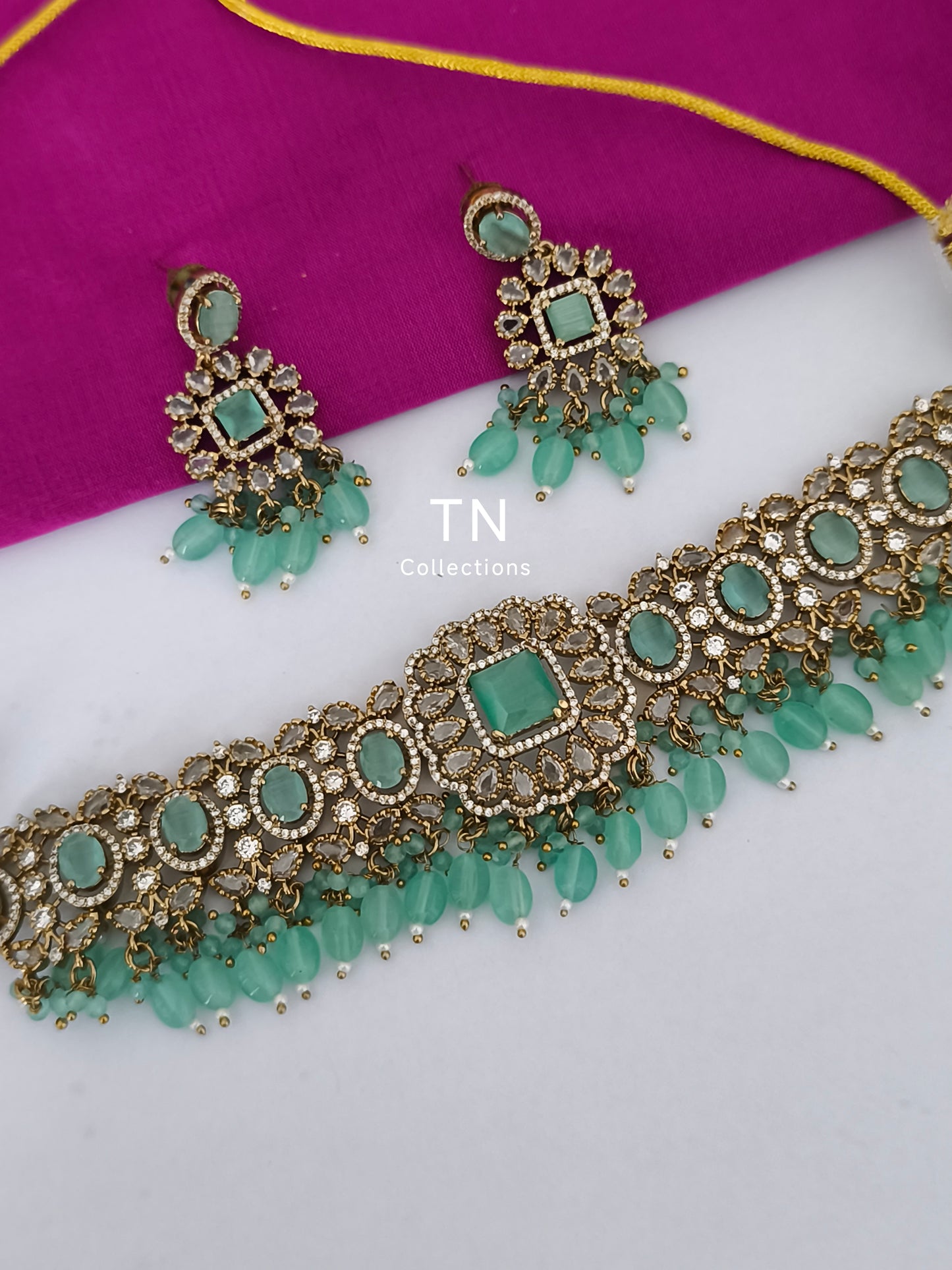 Victorian Finish Choker Necklace with earrings