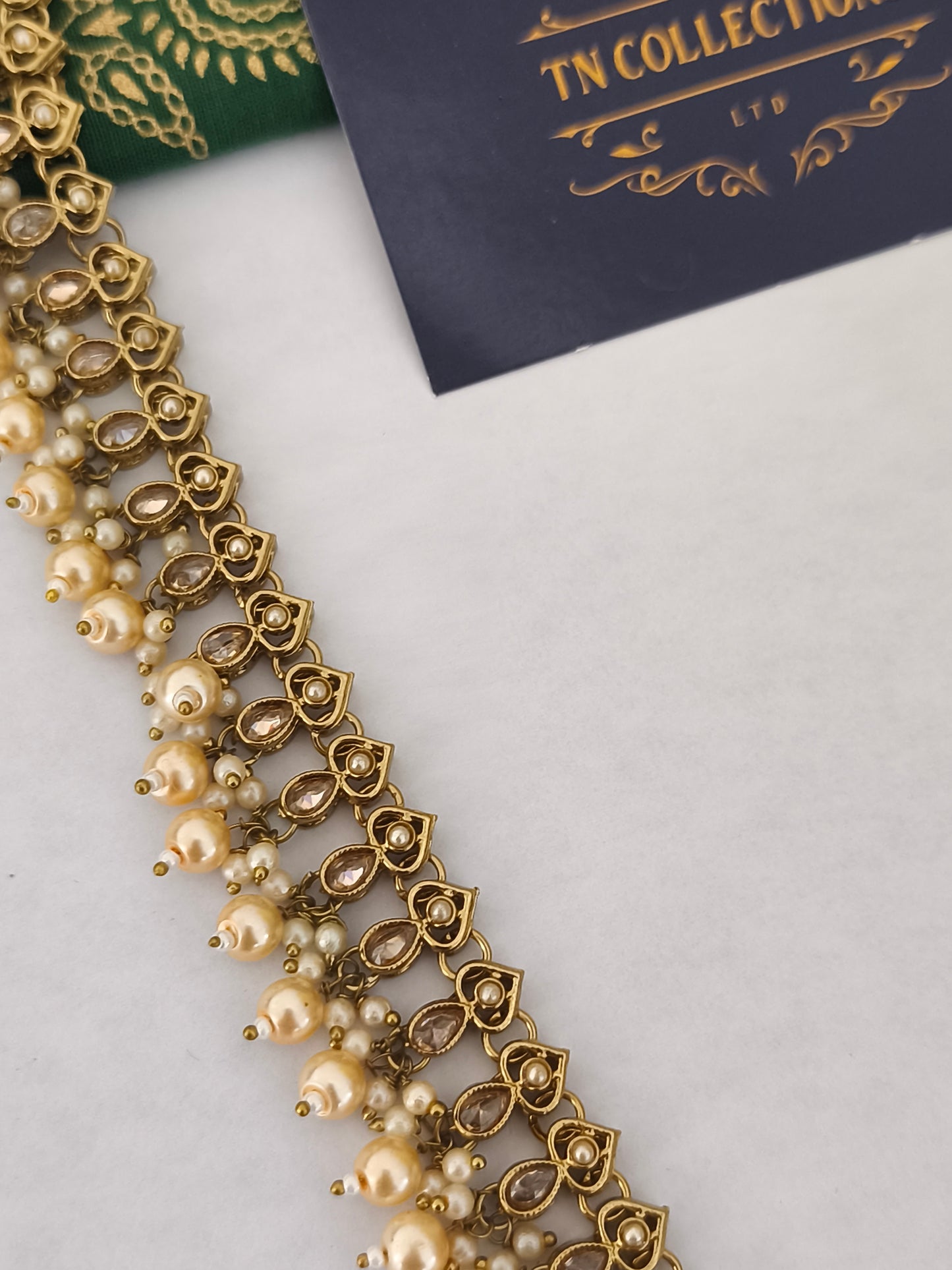 Antique finish hip chain