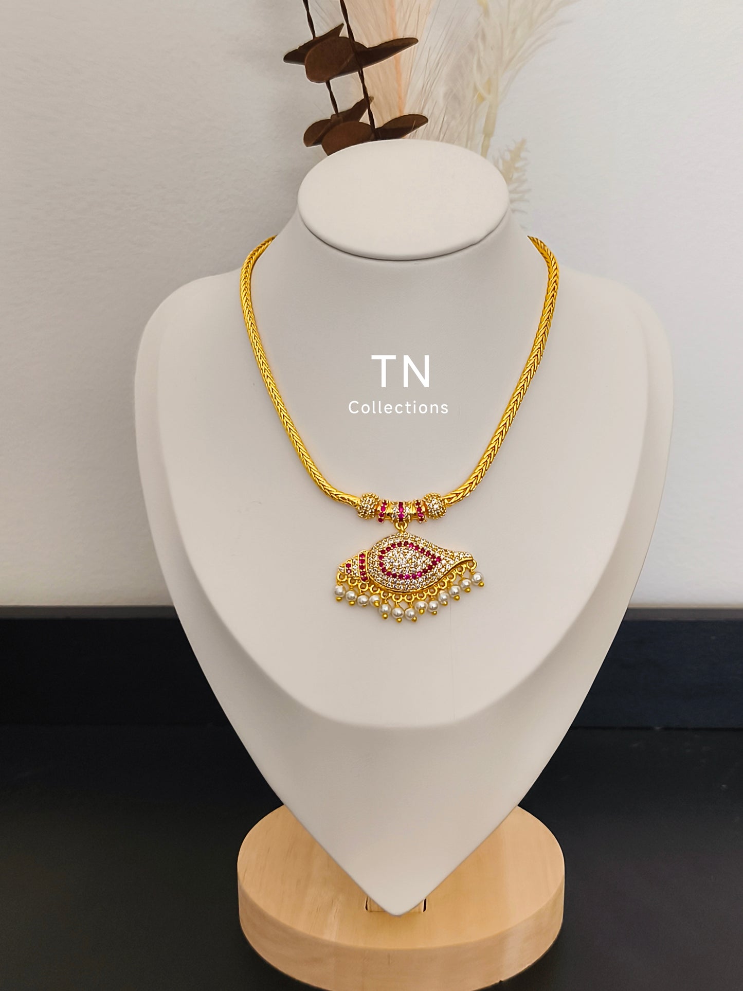 Micro gold plated Traditional sangu Attiyal
