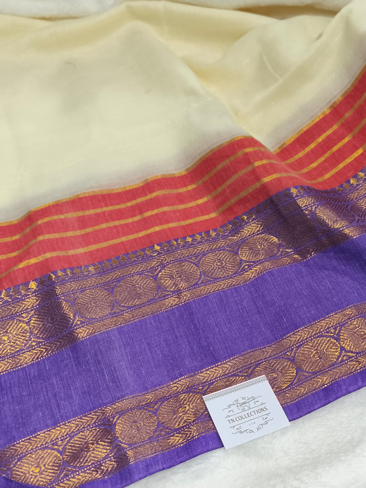 Kerala Special Mul Cotton Saree with Kanchi Border