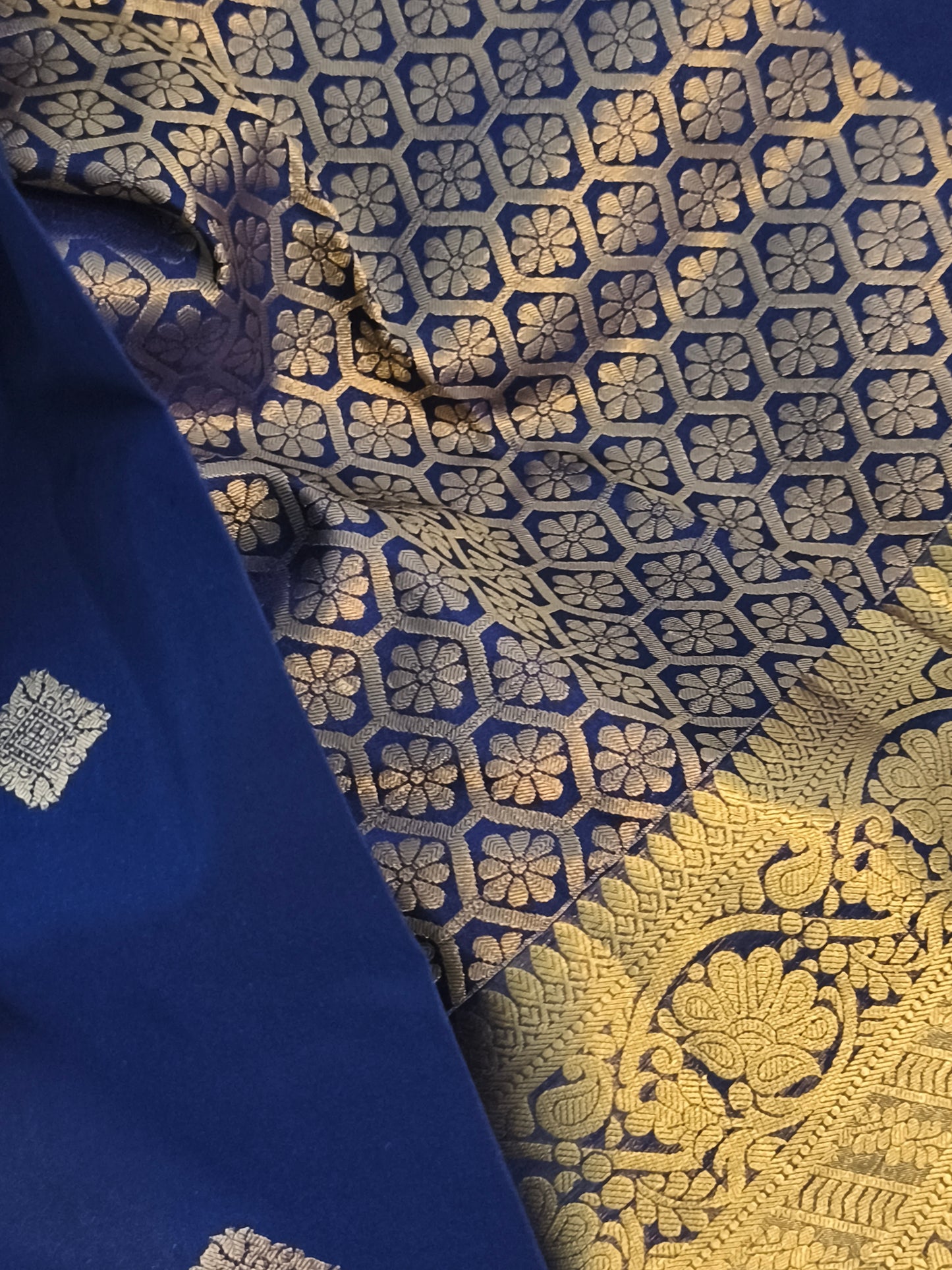 Kanchi butta Silk Saree