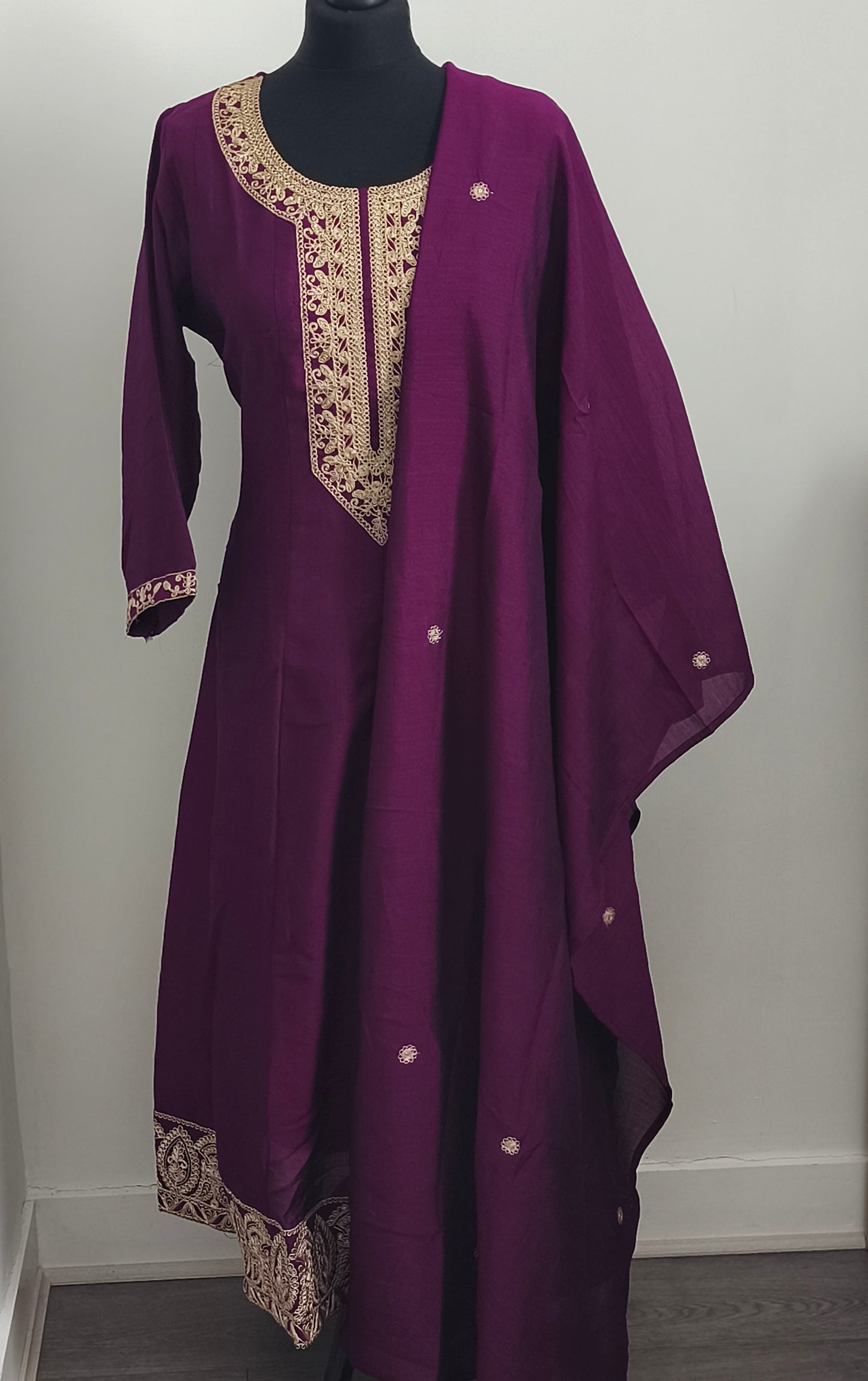 Anarkali Shalwar (Size 44)