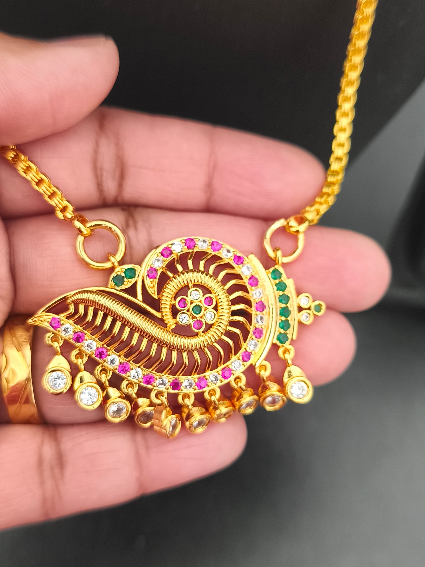 Micro gold plated Sangu pathakkam