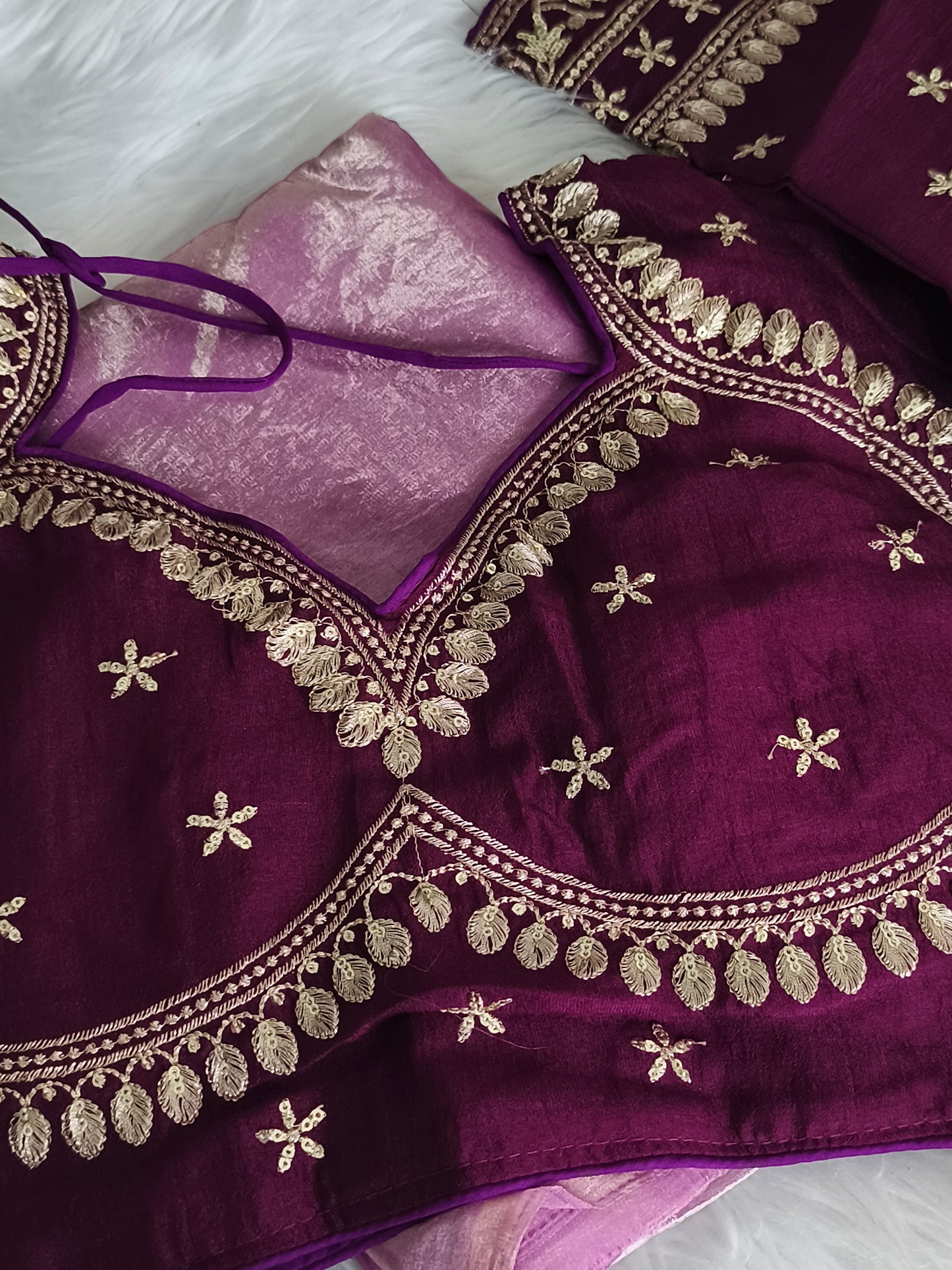 Pink Soft and shiny Space silk saree with Readymade Blouse