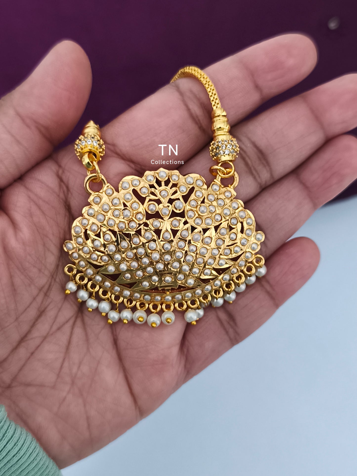 Micro gold plated Pearl Pathakkam with Chain (Full White)